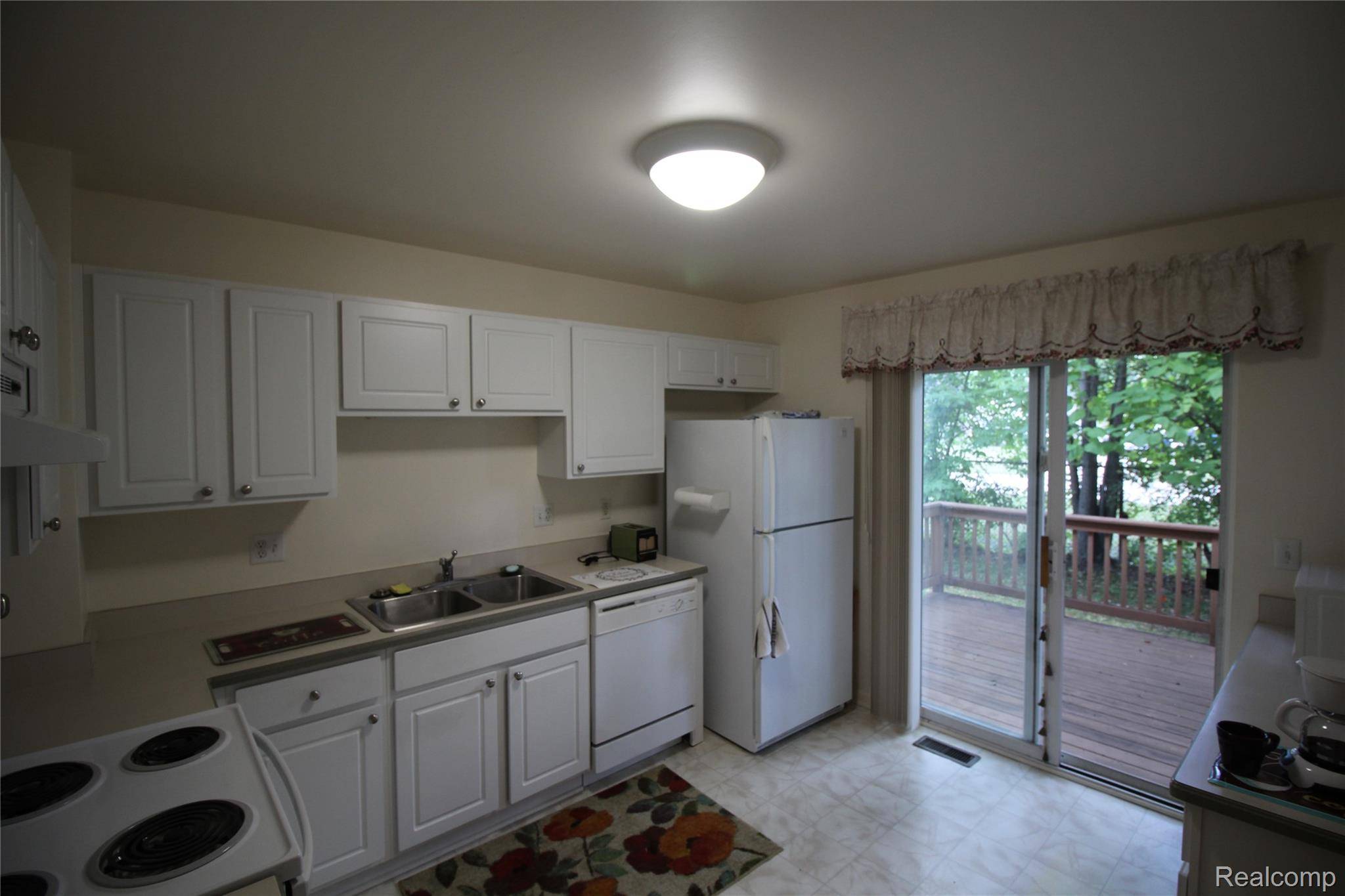 Dearborn Heights, MI 48127,168 Legacy Park CIR