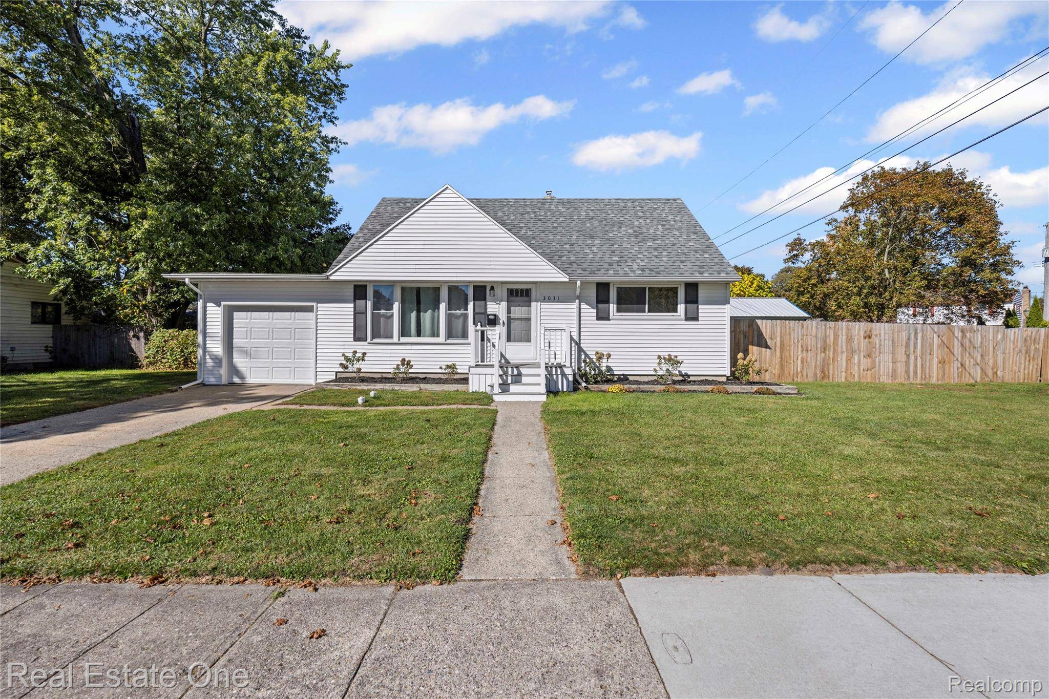 Lansing, MI 48906,3031 Amherst DR