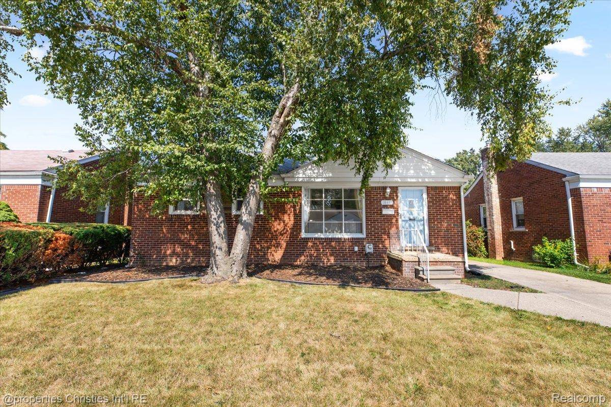 Roseville, MI 48066,18411 Marquette ST