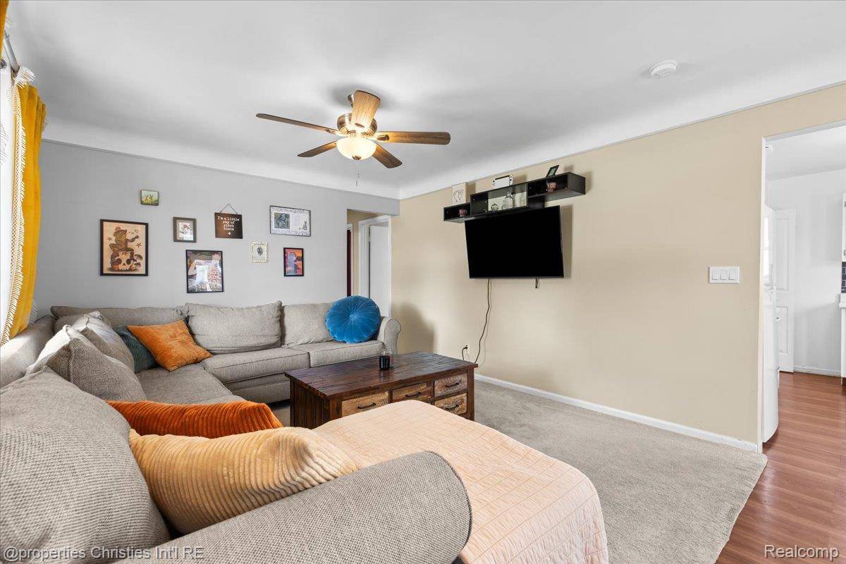 Roseville, MI 48066,18411 Marquette ST