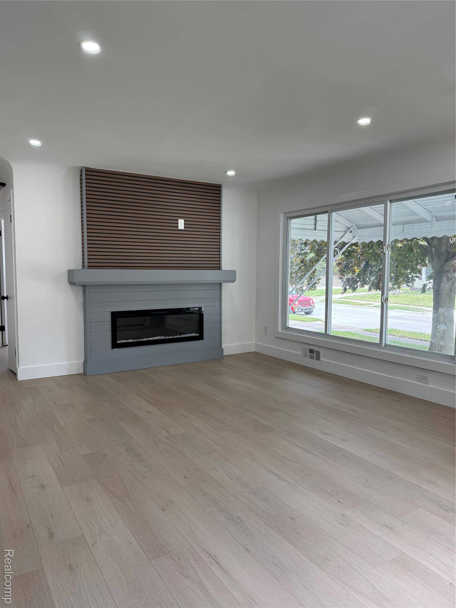 Roseville, MI 48066,26815 Waldorf ST