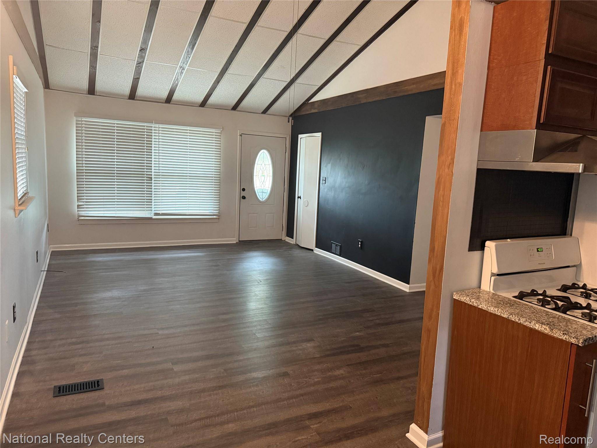 Dearborn Heights, MI 48125,25054 ANNAPOLIS ST