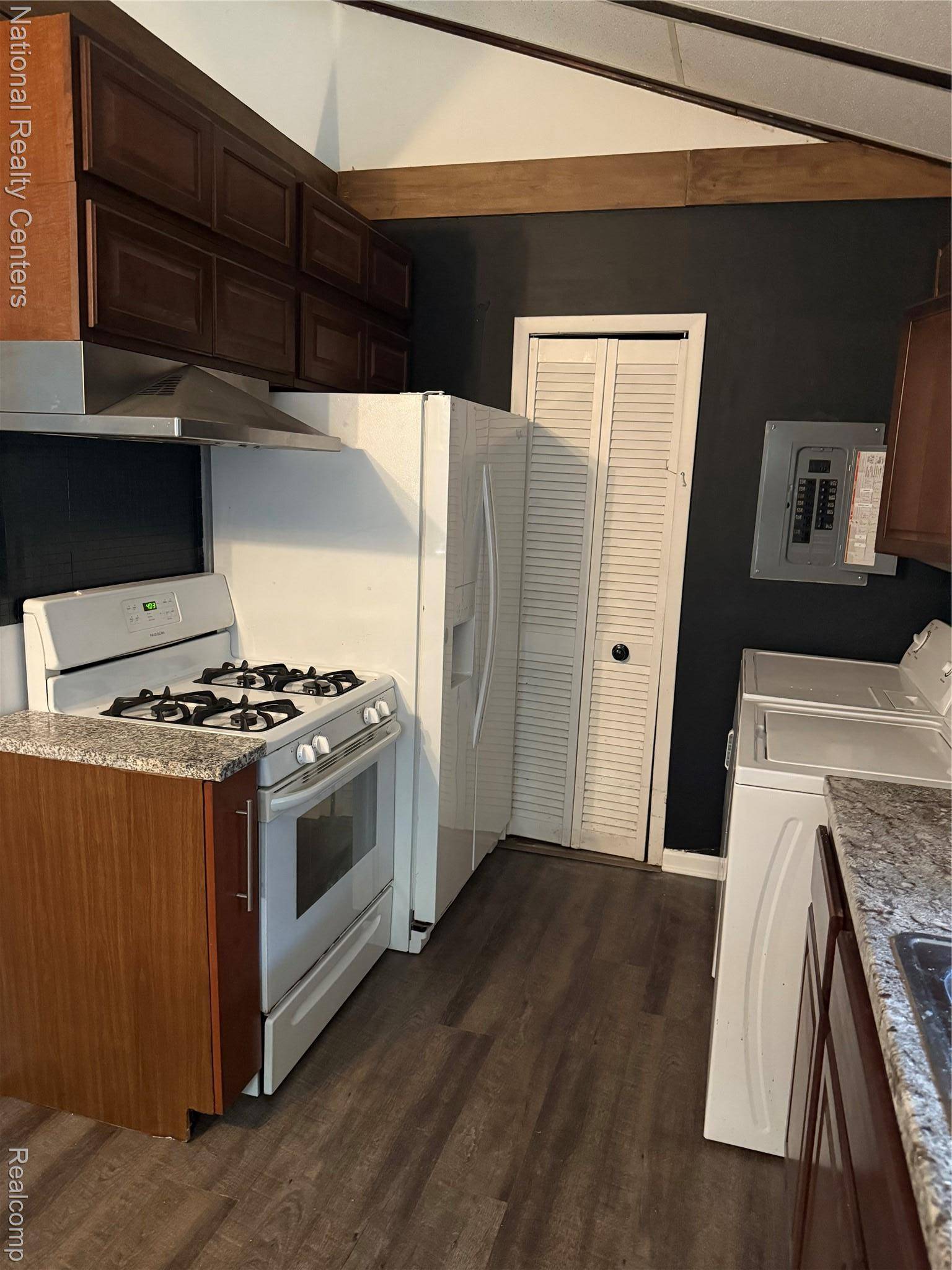 Dearborn Heights, MI 48125,25054 ANNAPOLIS ST