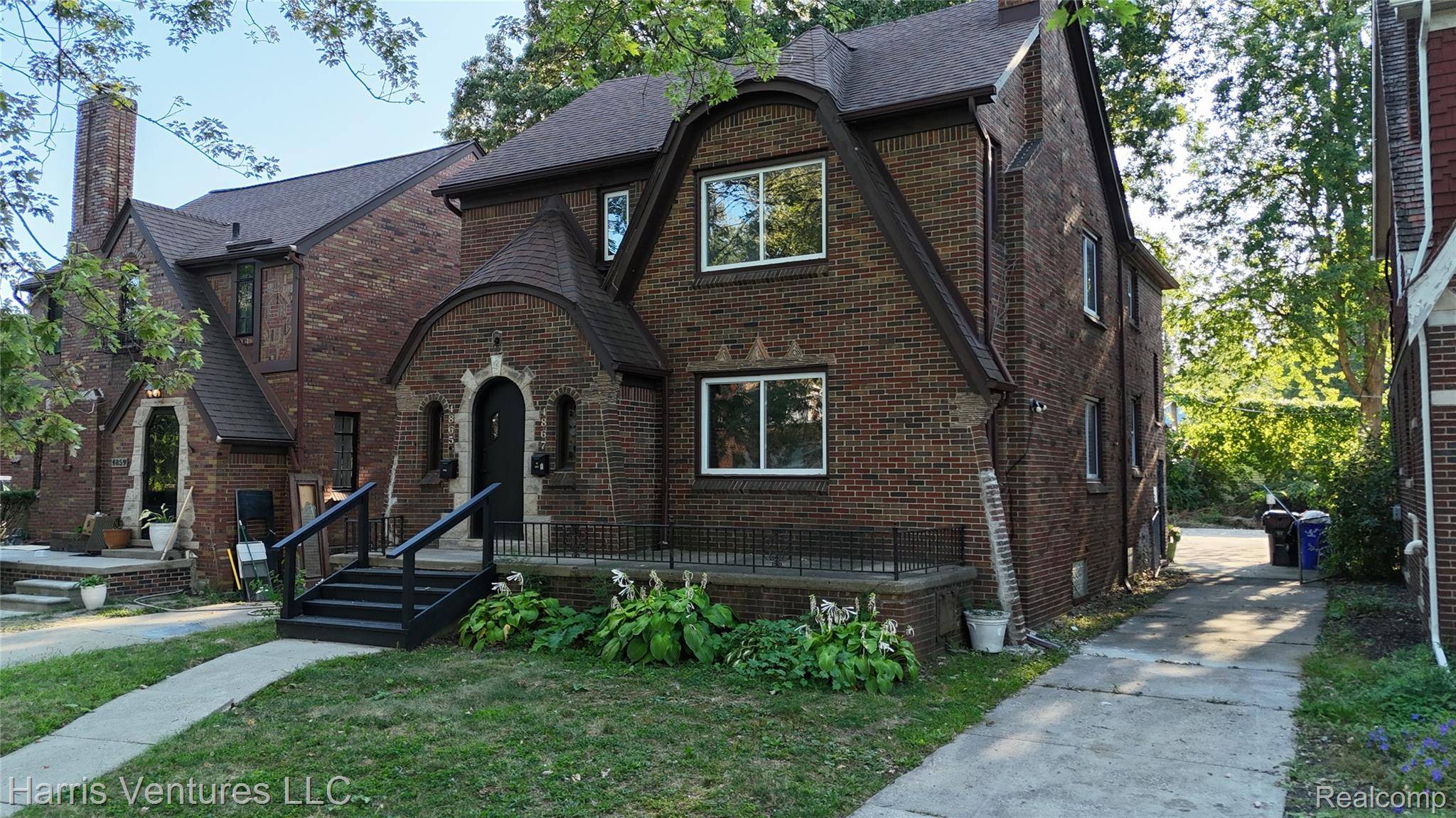 Detroit, MI 48224,4865-67 Grayton ST