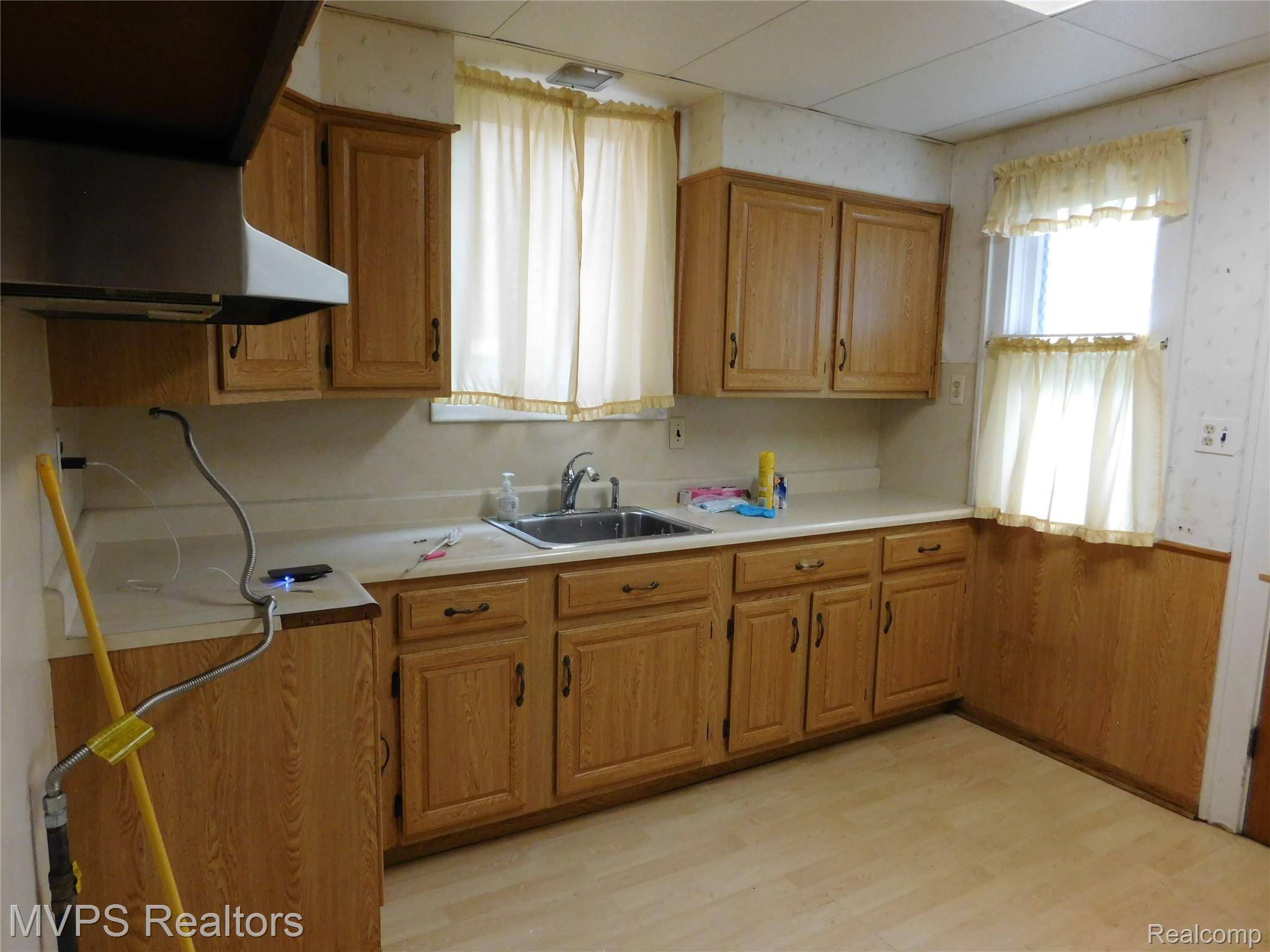 Detroit, MI 48206,3761 Taylor ST