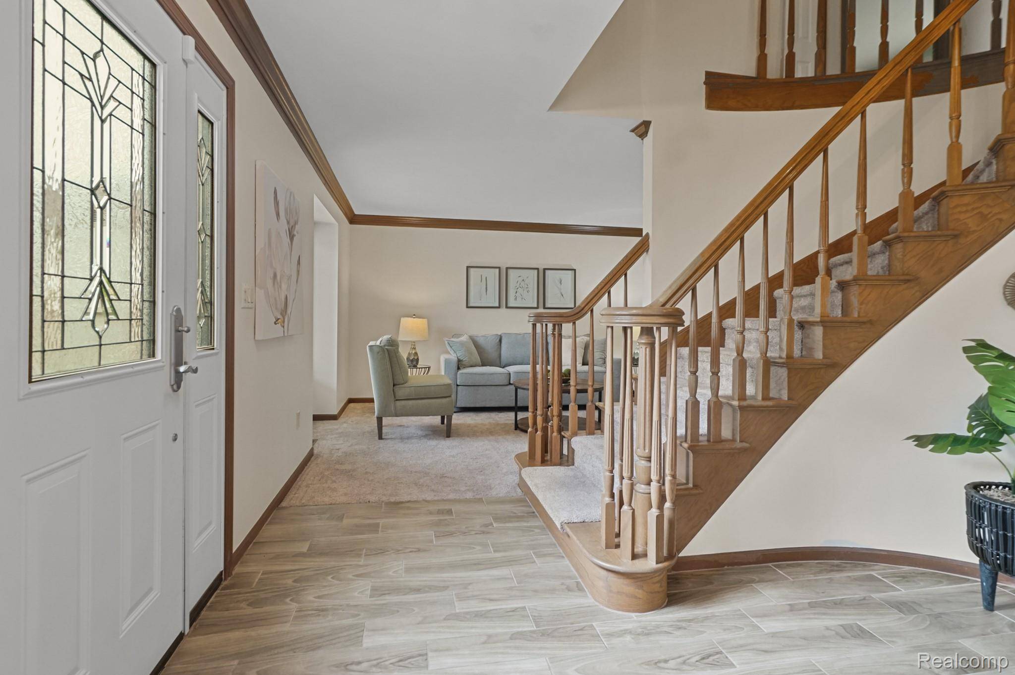 Rochester Hills, MI 48309,391 Silvervale DR