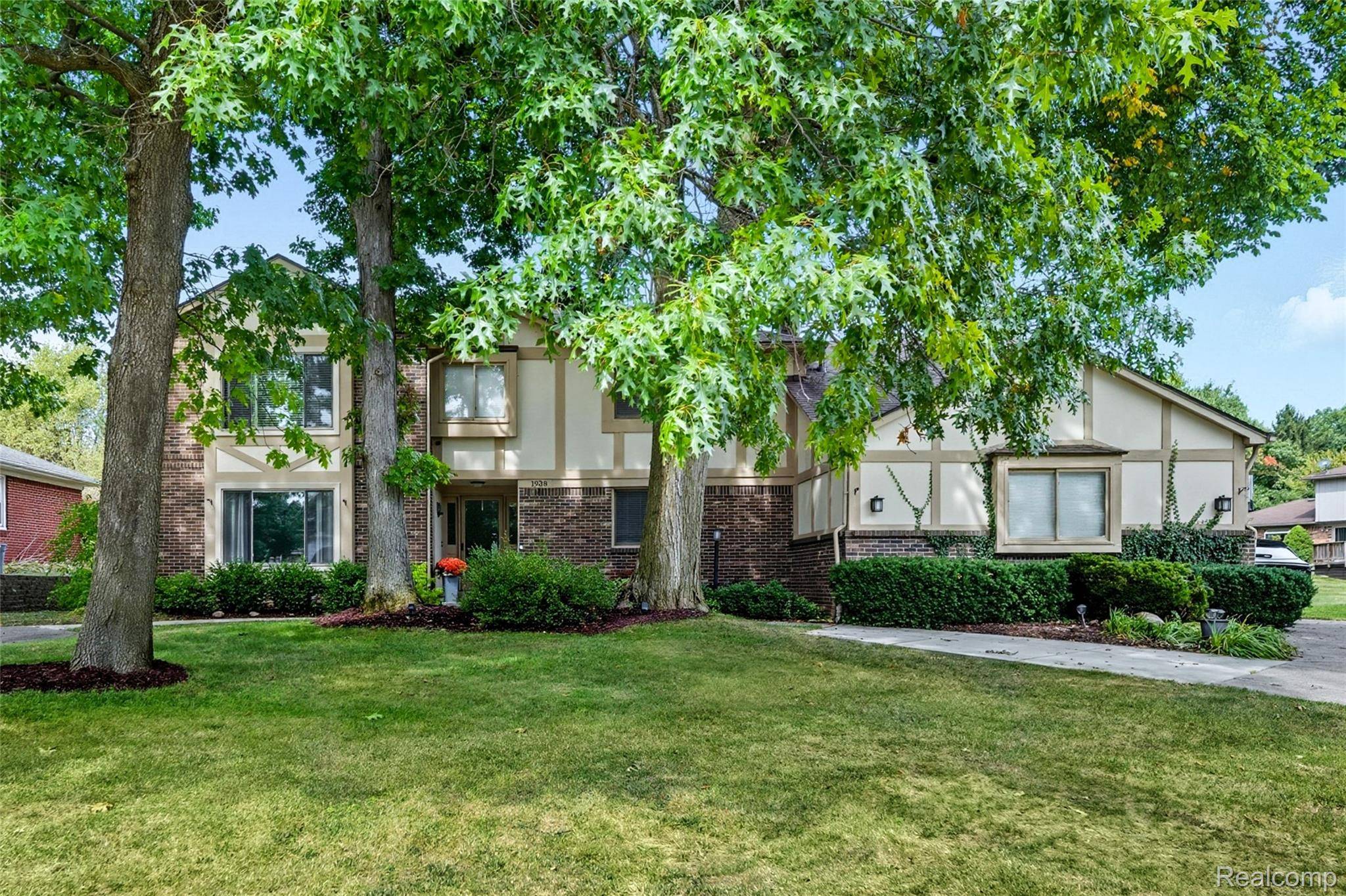 Rochester Hills, MI 48306,1938 Kilburn RD N