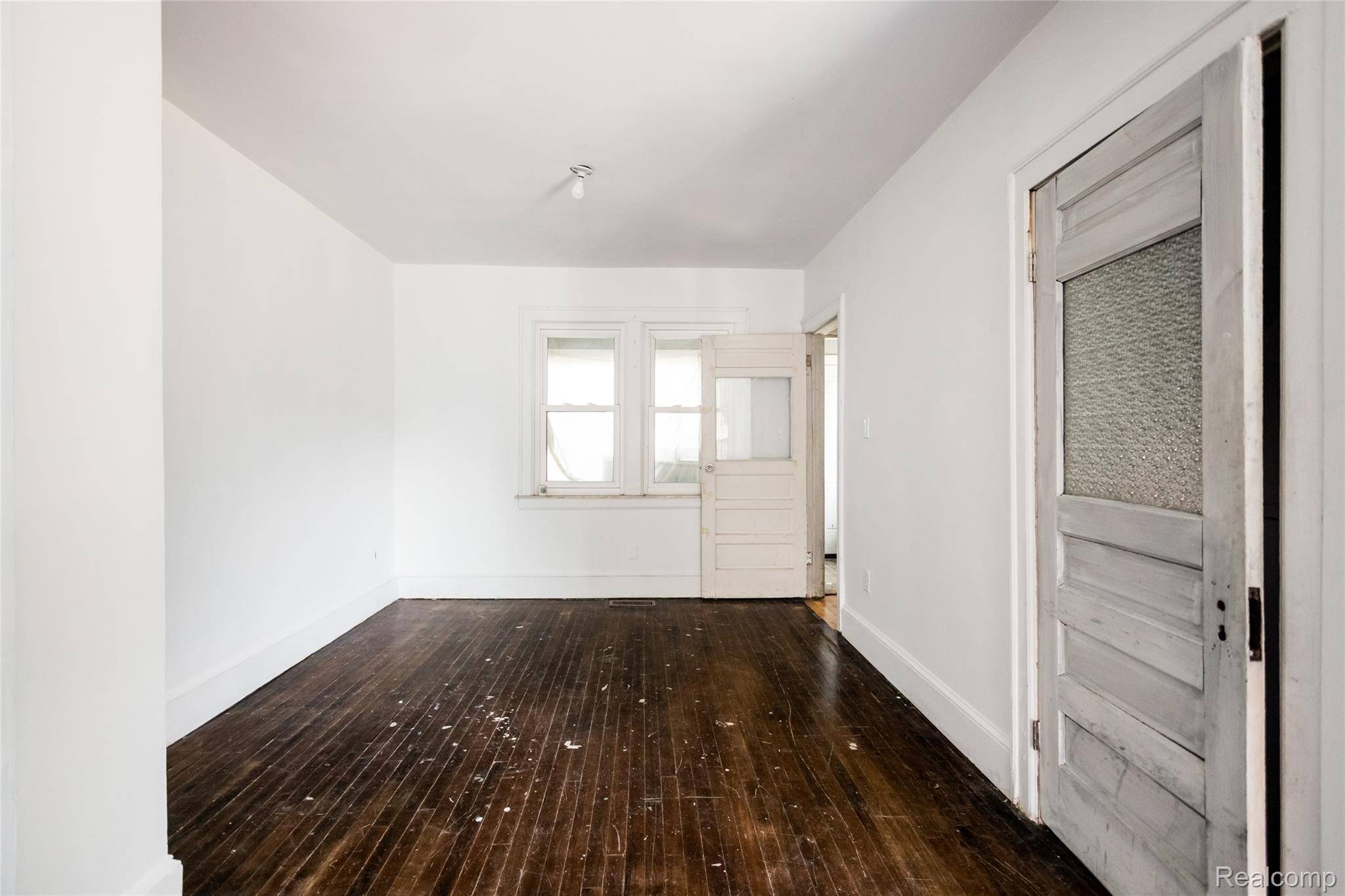 Detroit, MI 48212,2221 Carpenter ST