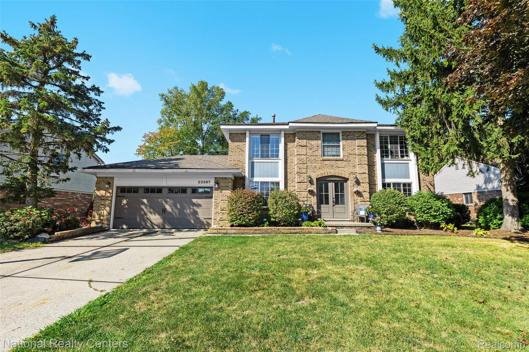 Novi, MI 48375,23567 Hickory Grove LN