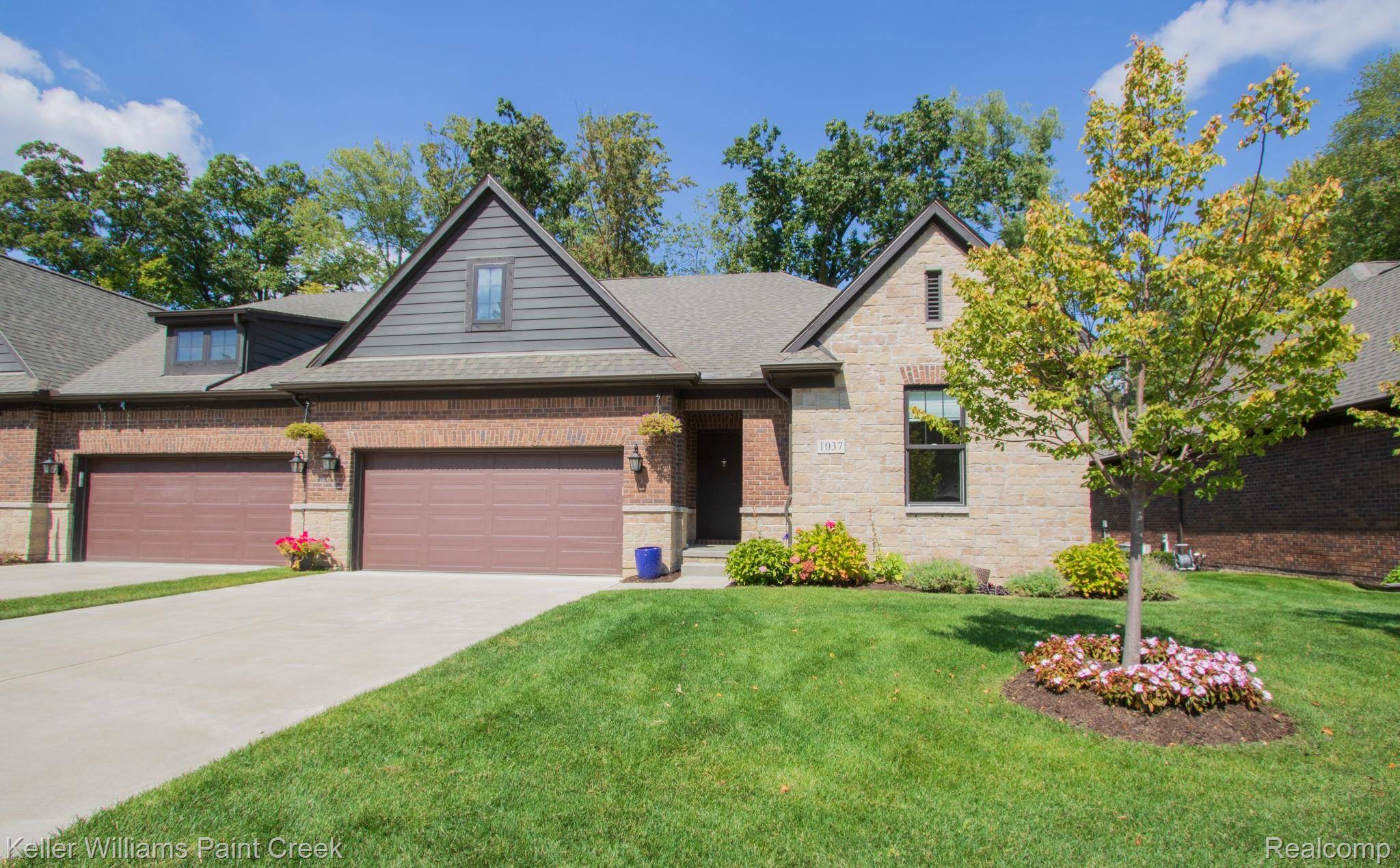 Rochester Hills, MI 48307,1037 Crestwyk LN