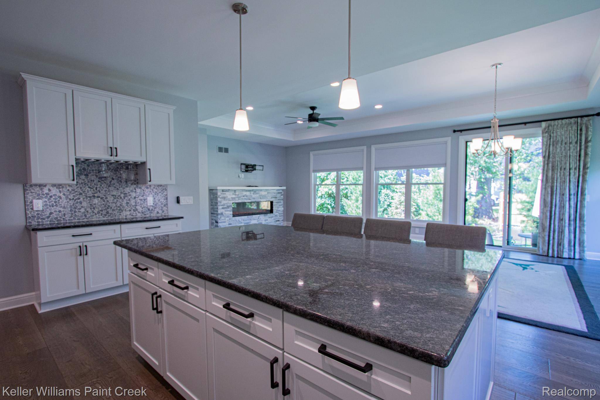 Rochester Hills, MI 48307,1037 Crestwyk LN