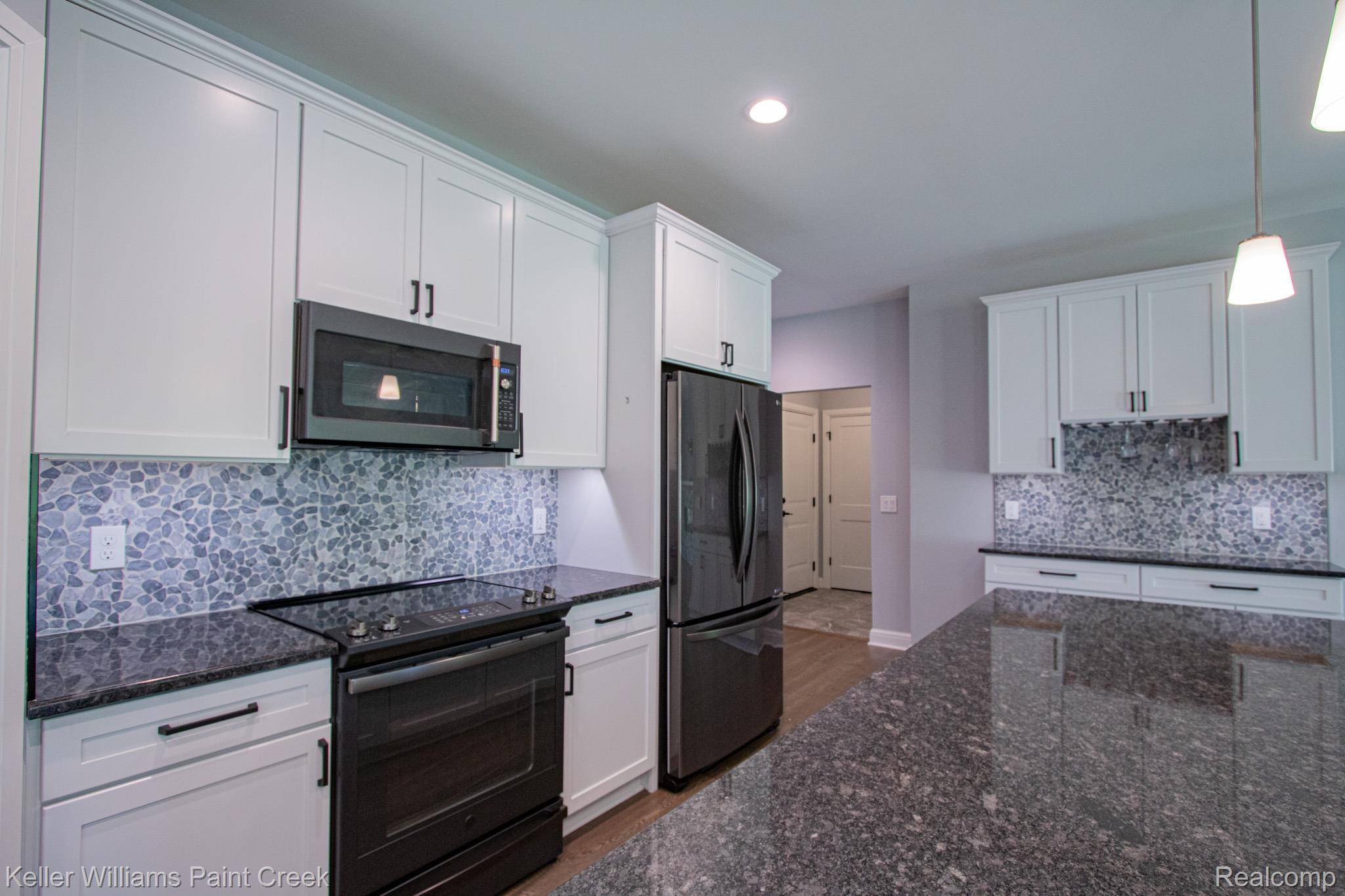 Rochester Hills, MI 48307,1037 Crestwyk LN