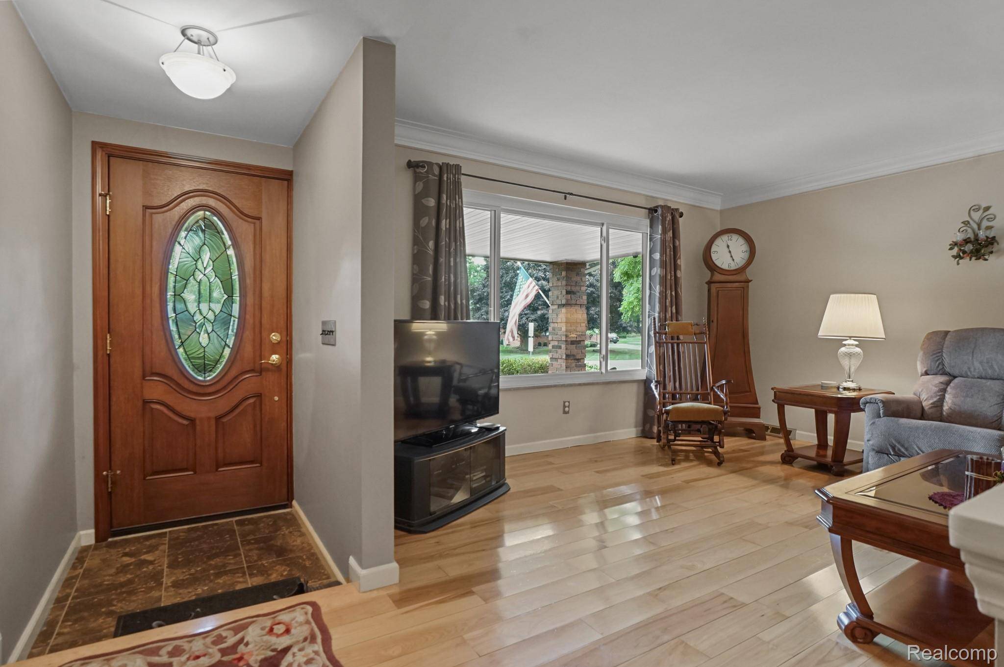 Troy, MI 48098,6989 Fredmoor DR