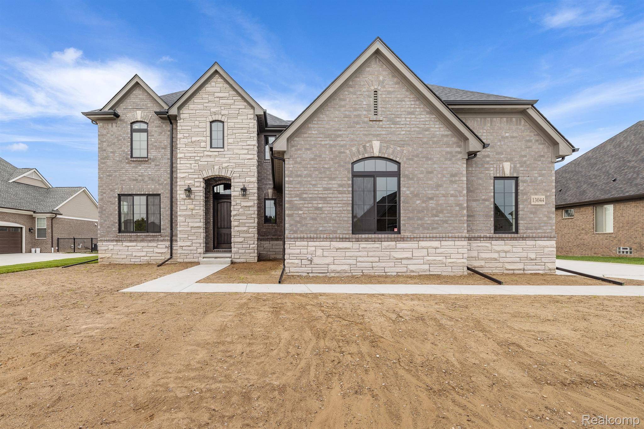 Oxford, MI 48370,2166 Heidi Dr