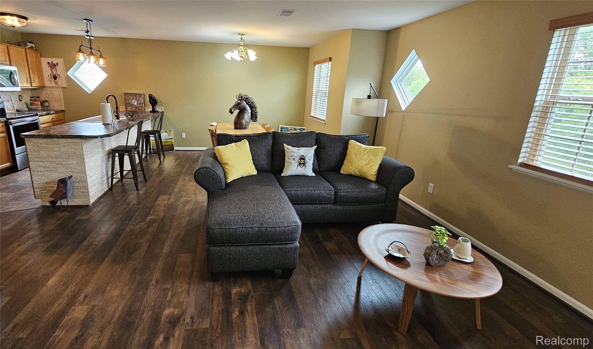 Flint, MI 48506,4489 Home Town #32