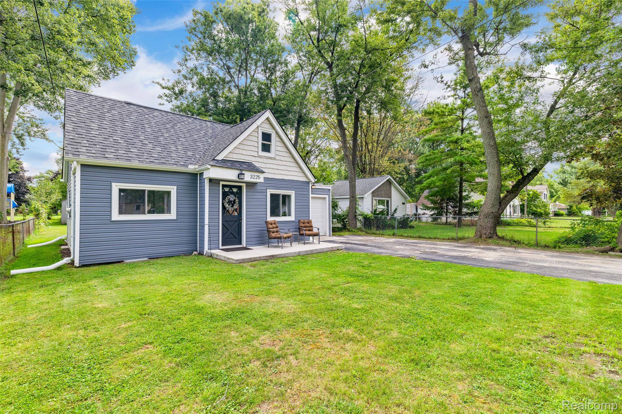 Rochester Hills, MI 48309,3225 Donley AVE