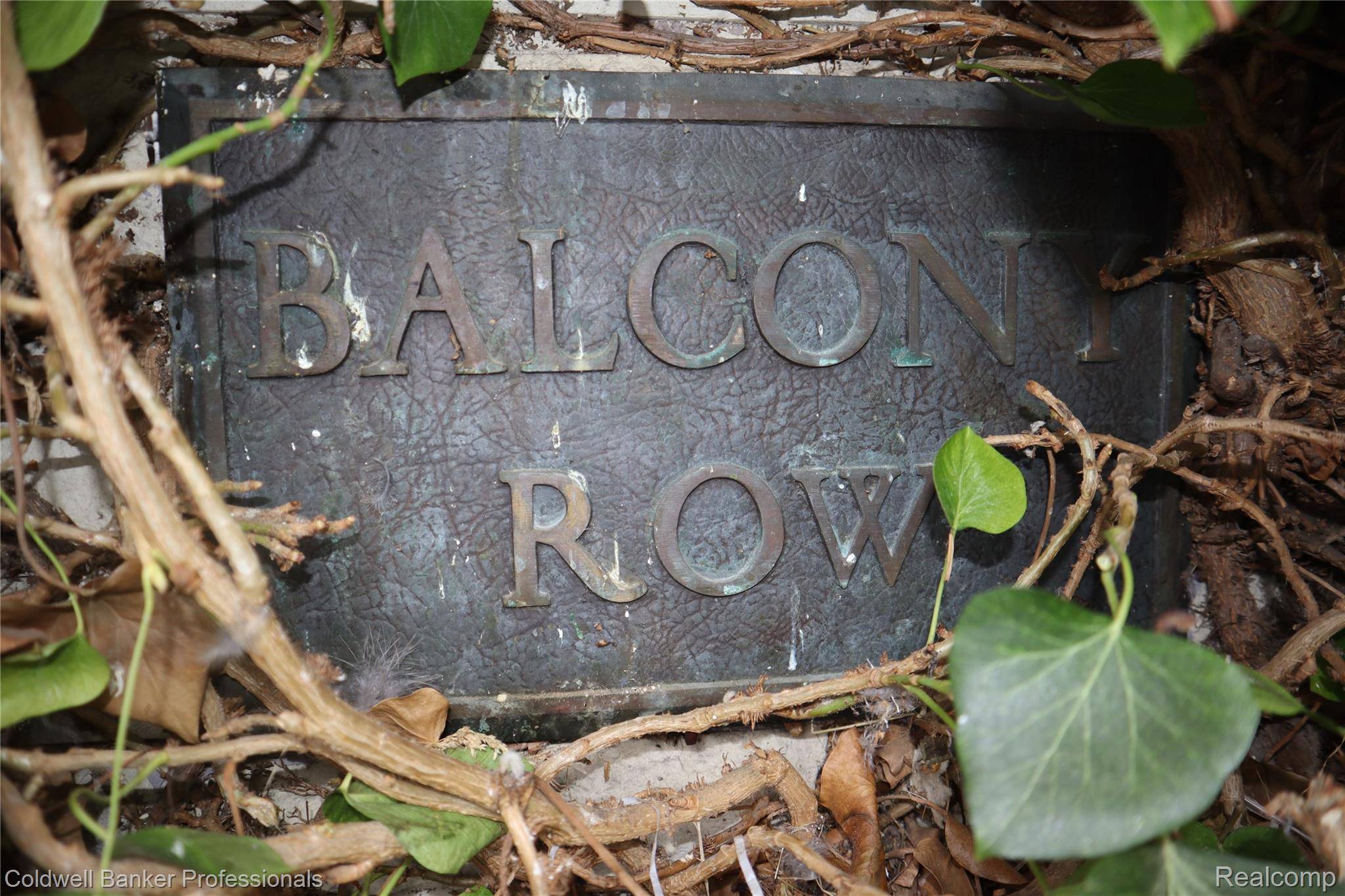 Holly, MI 48442,216 S Broad ST