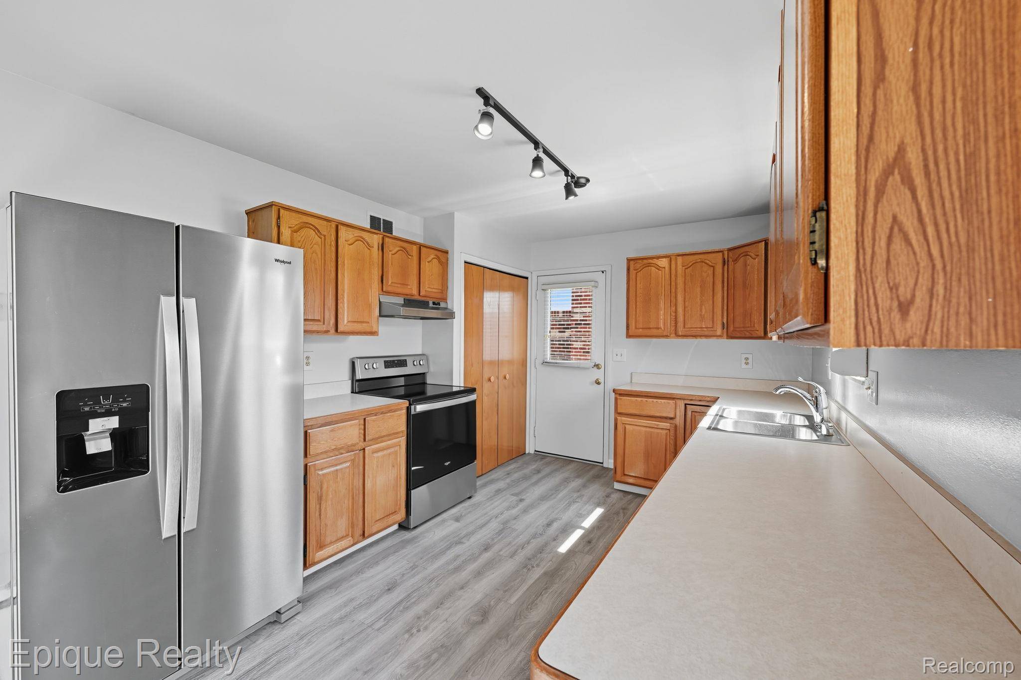 Sterling Heights, MI 48313,13374 Wessel CT