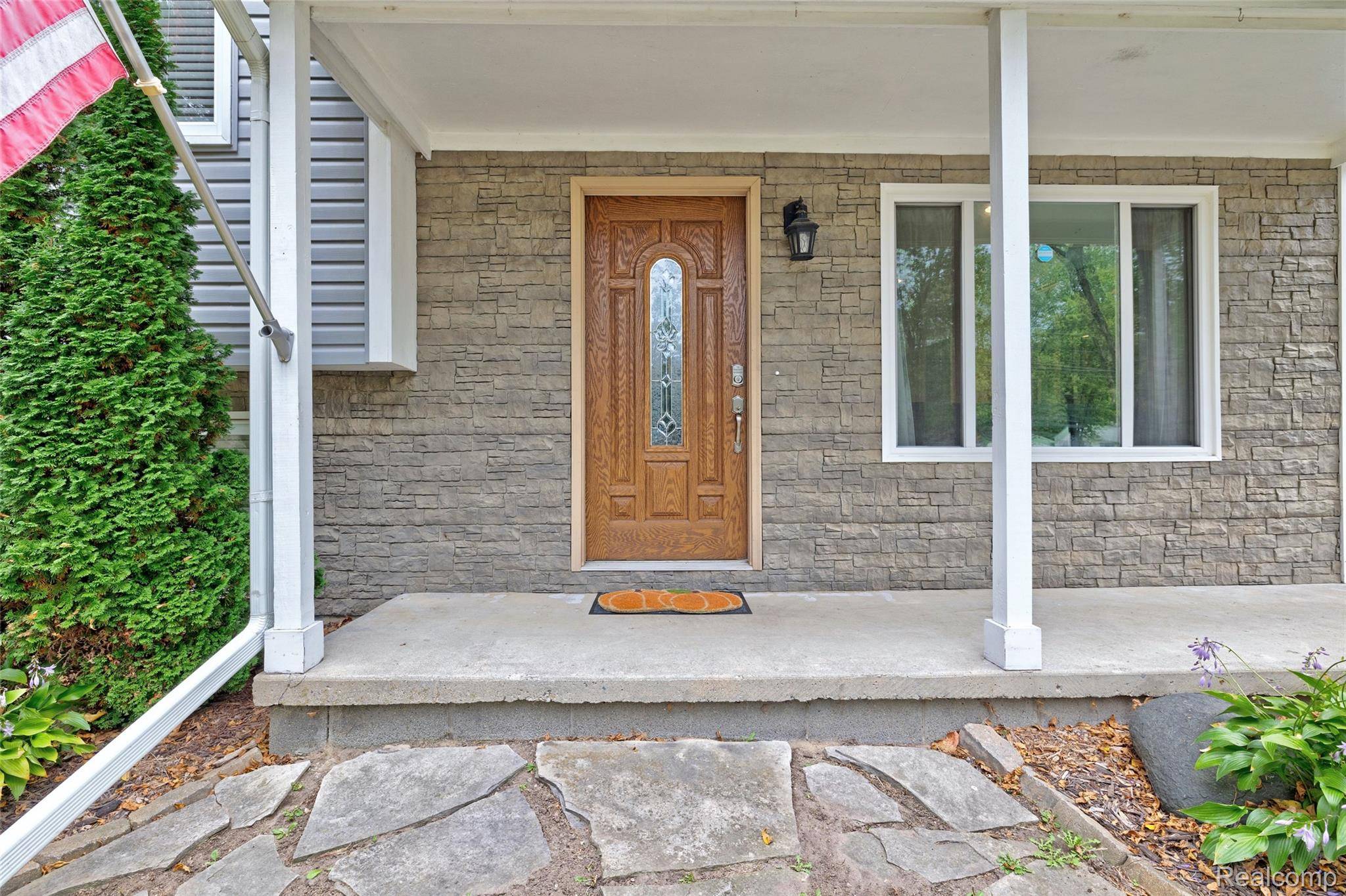 Auburn Hills, MI 48326,2400 Walnut RD