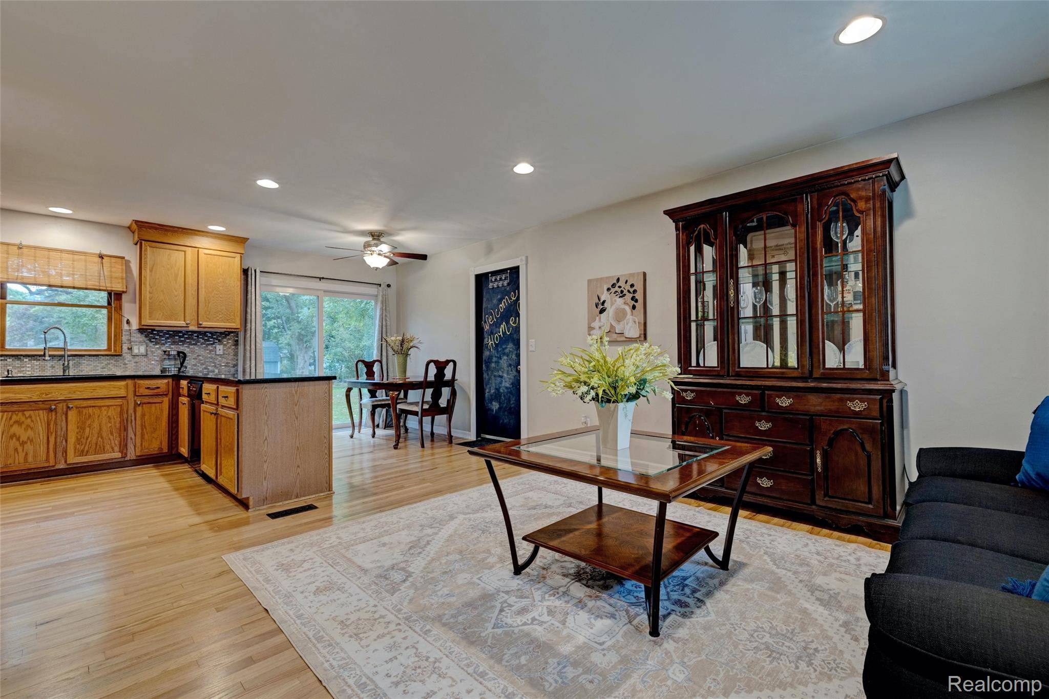 Auburn Hills, MI 48326,2400 Walnut RD