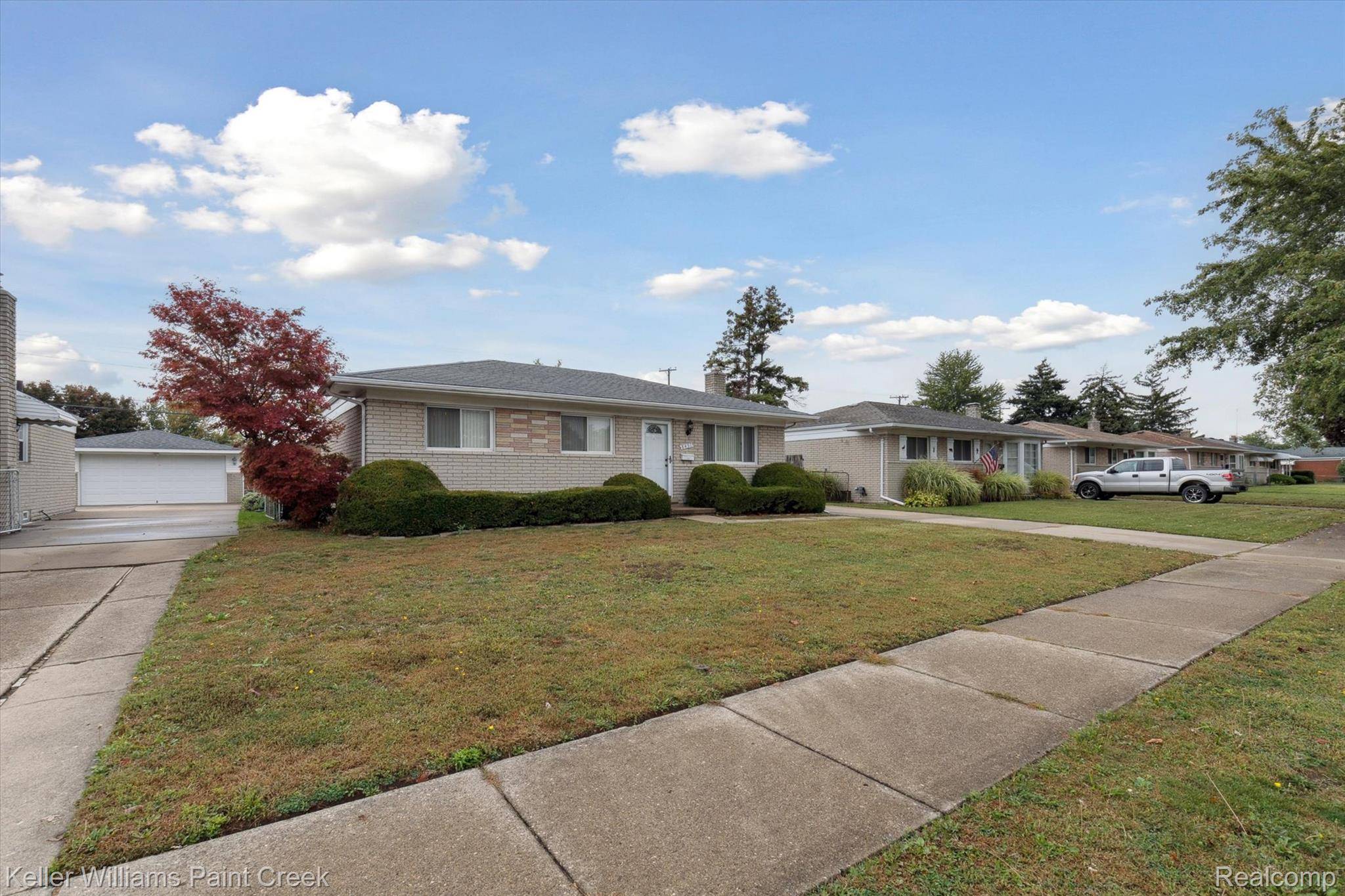 Center Line, MI 48015,8457 Potomac ST