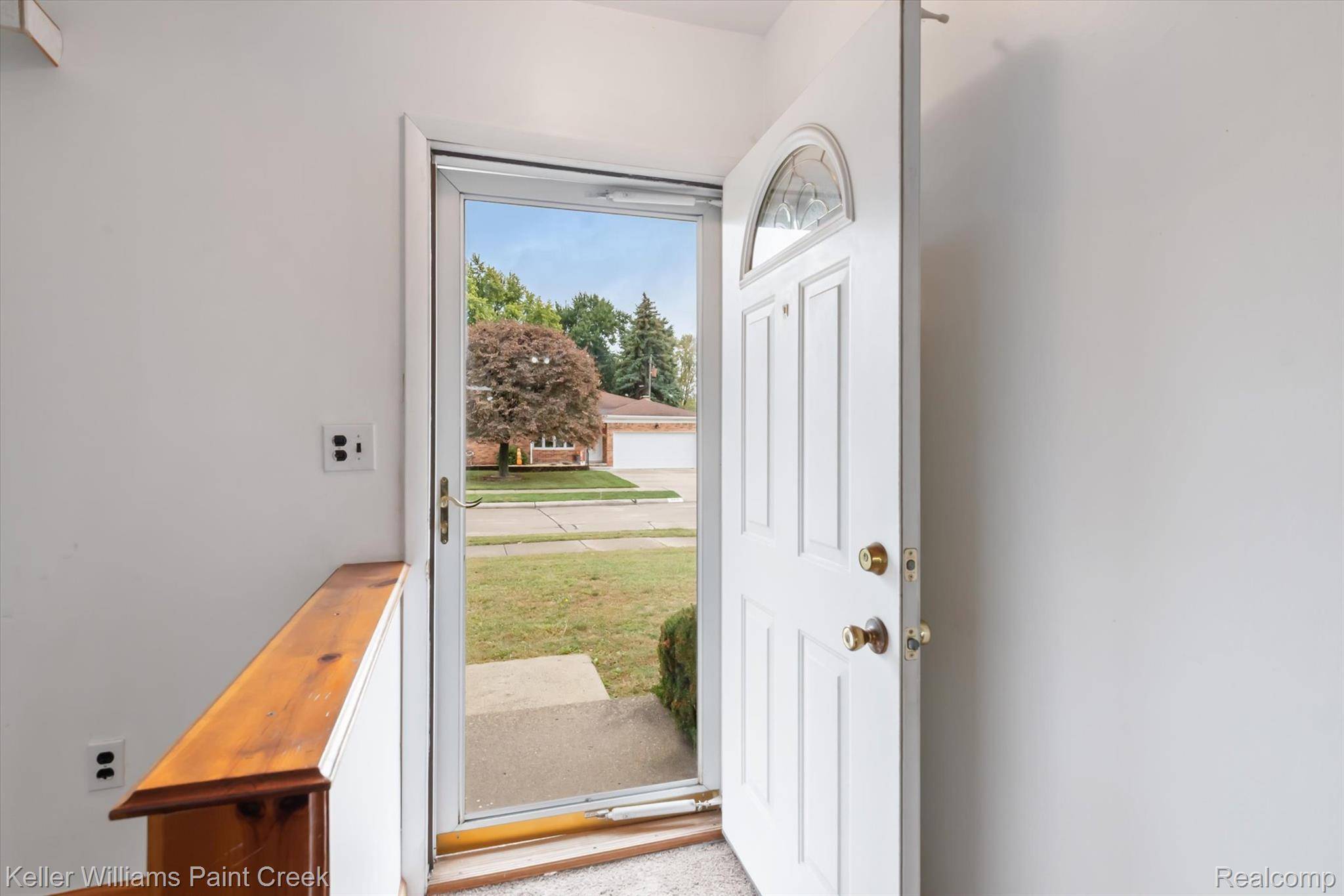 Center Line, MI 48015,8457 Potomac ST