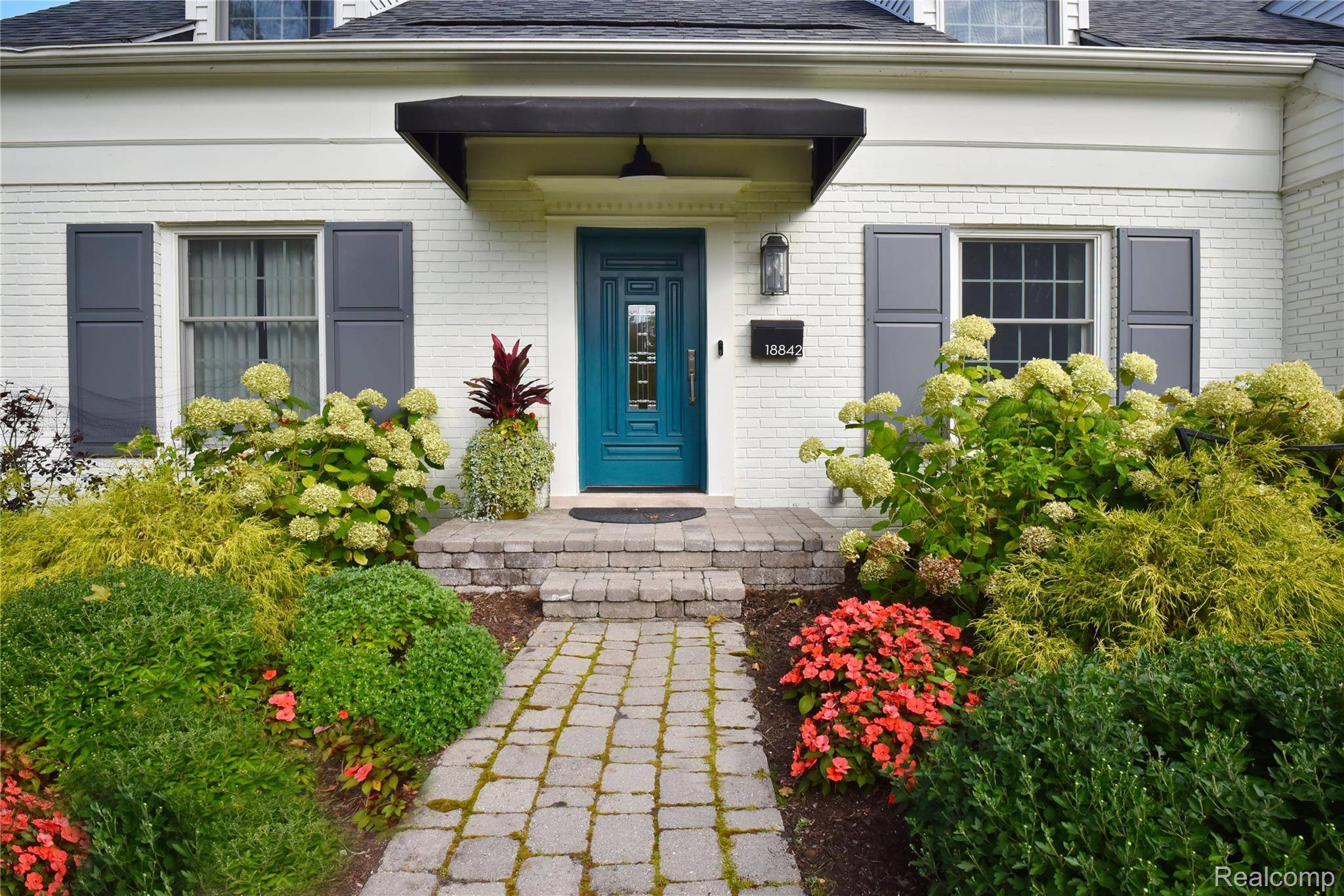 Beverly Hills, MI 48025,18842 MEDFORD ST