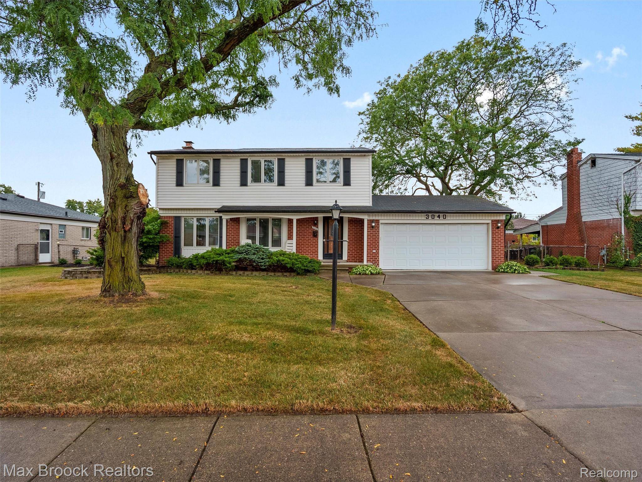 Sterling Heights, MI 48310,3040 Alden DR