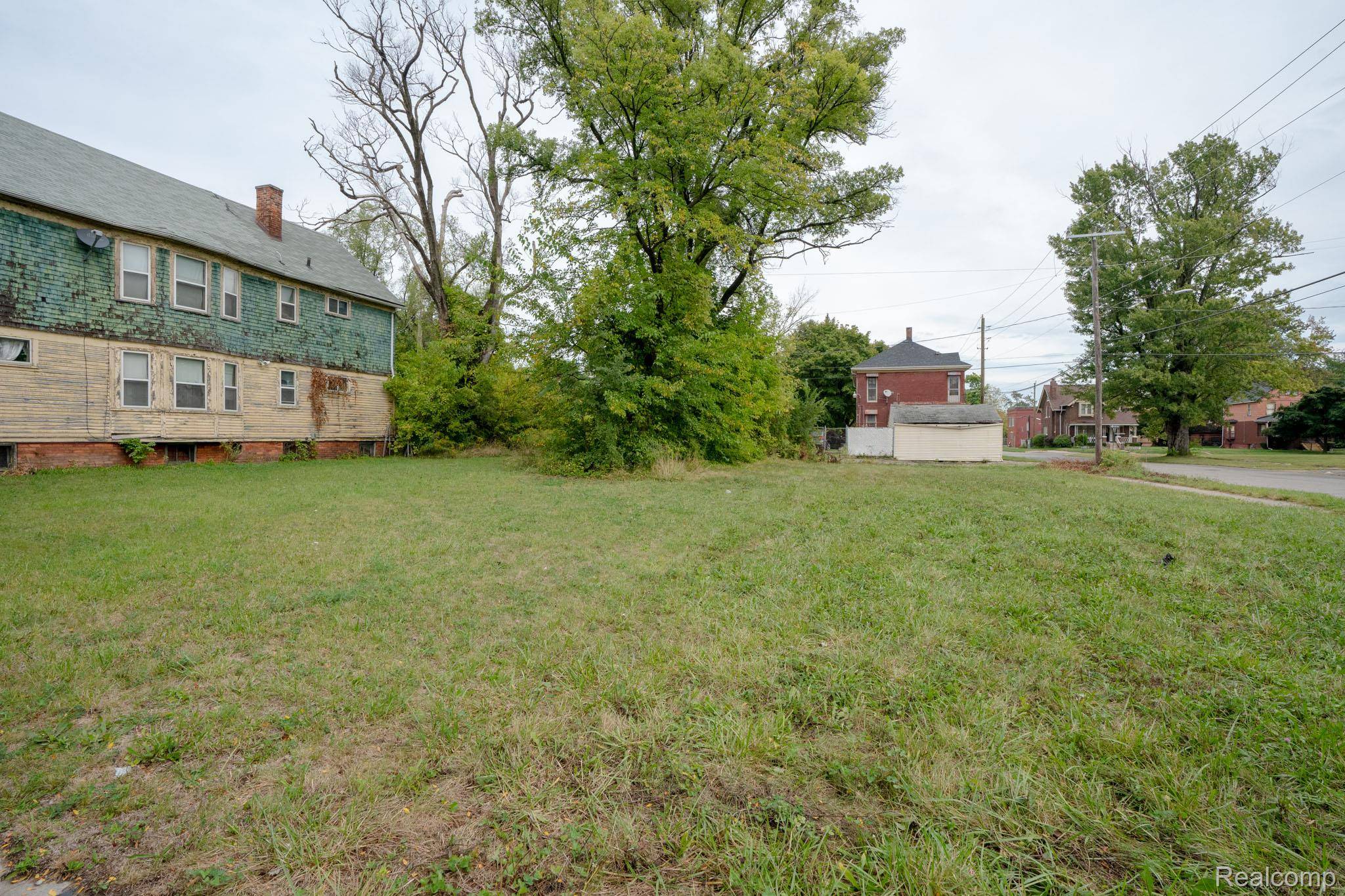 Detroit, MI 48207,6917 Benson ST