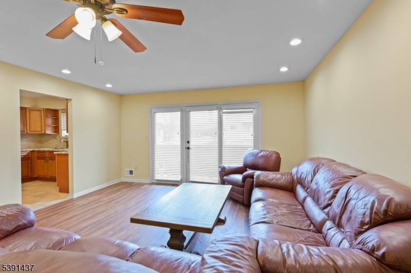 Caldwell Boro Twp., NJ 07006,4 Domessina Ln