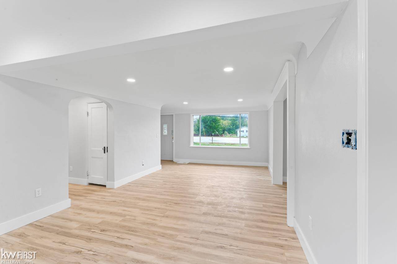 Otisville, MI 48463,453 State RD