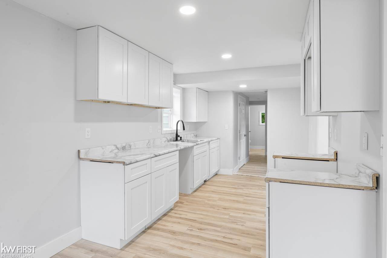 Otisville, MI 48463,453 State RD