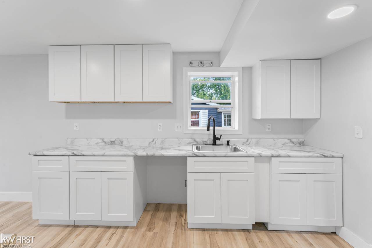 Otisville, MI 48463,453 State RD