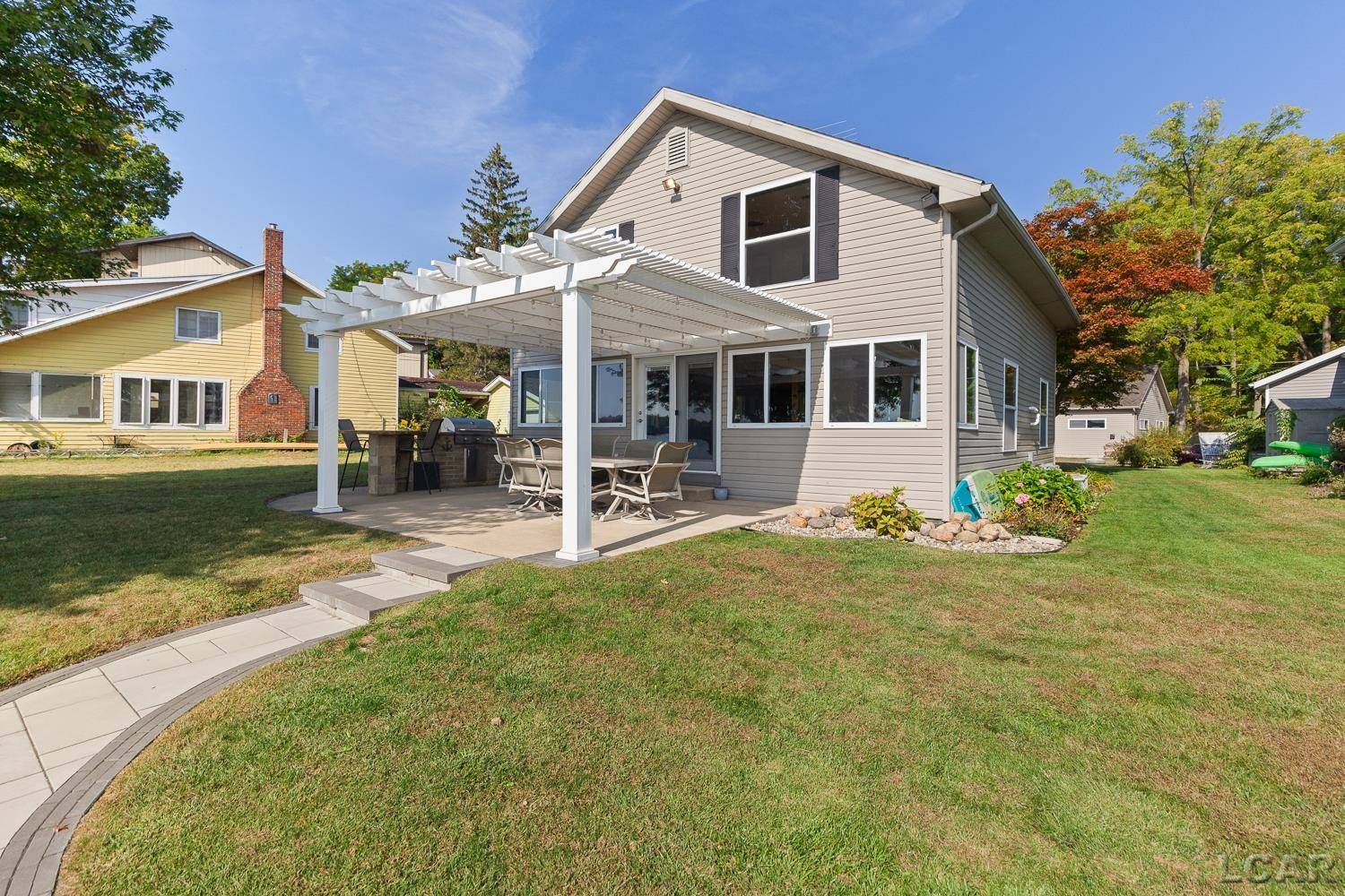 Onsted, MI 49265,5156 Boardman DR