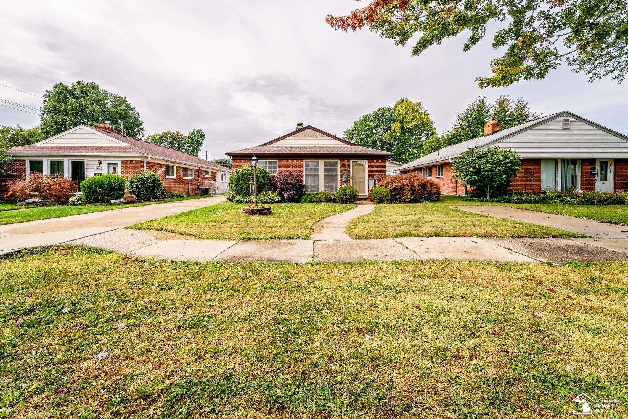 Taylor, MI 48180,7954 Oak ST