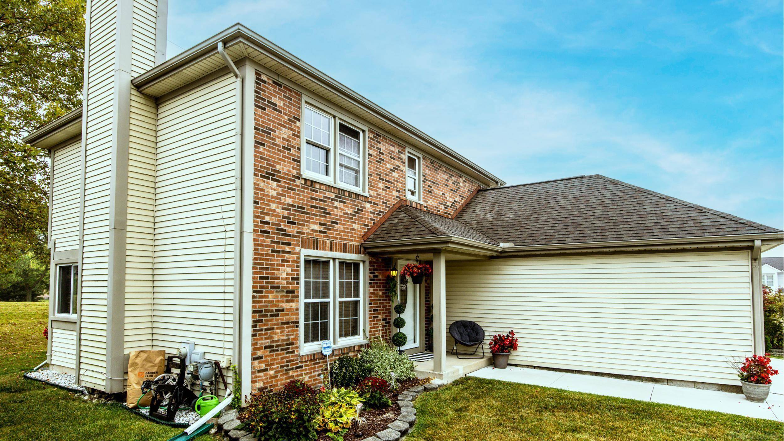 Rochester Hills, MI 48307,1612 Stonecrest DR