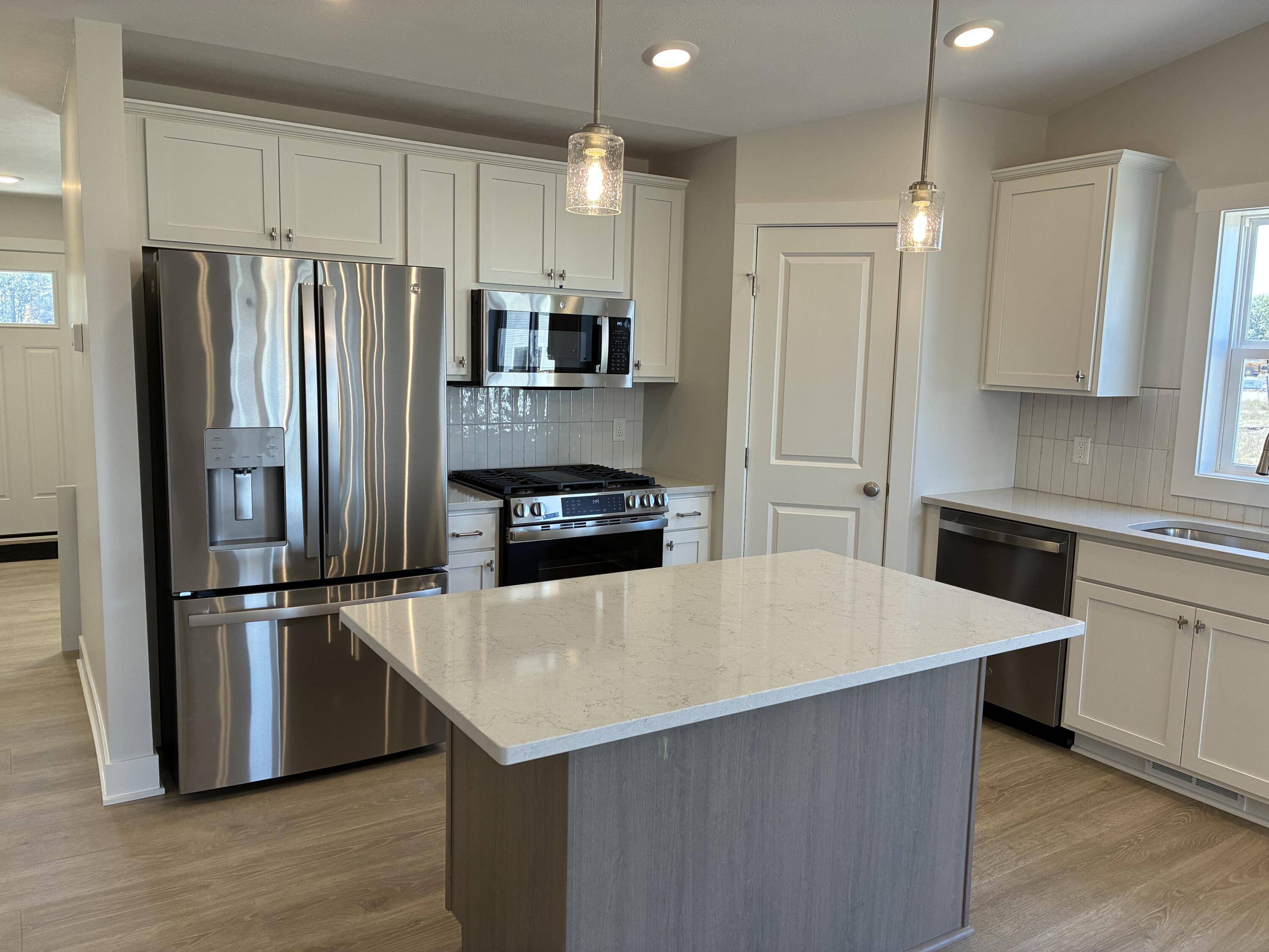 Grand Haven, MI 49417,15715 Hawley DR #30