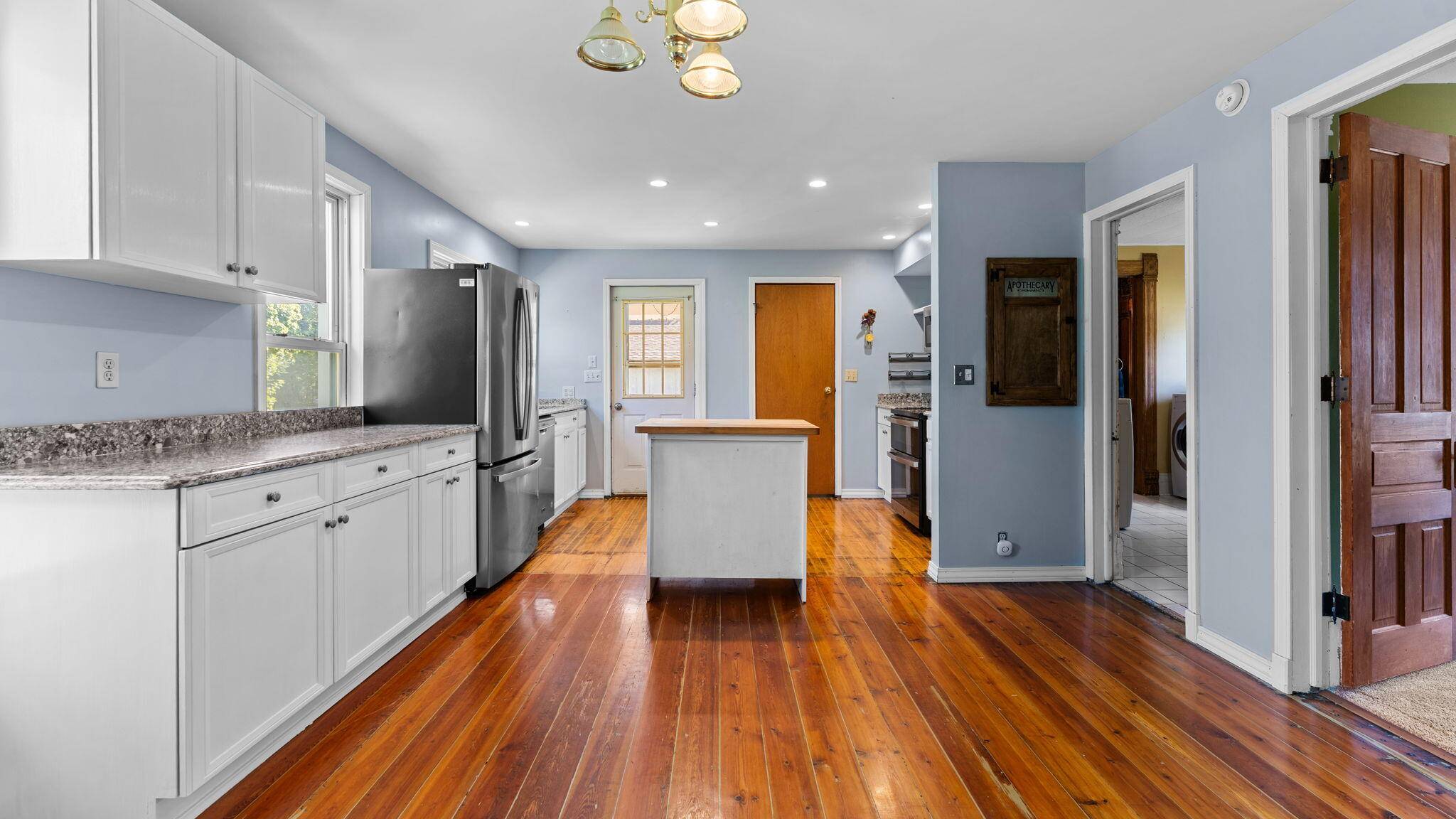 Petersburg, MI 49270,557 Saline ST