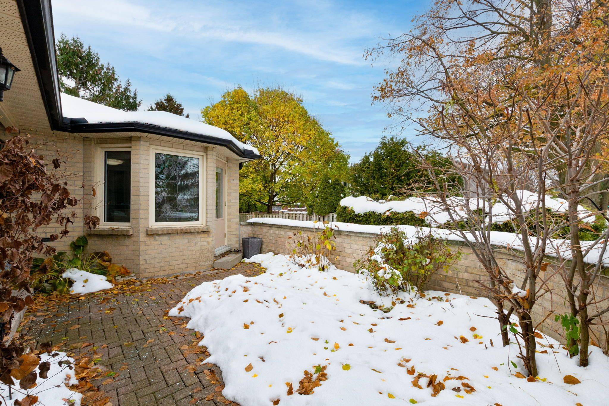 London South, ON N6J 4R4,163 Pine Valley DR #33