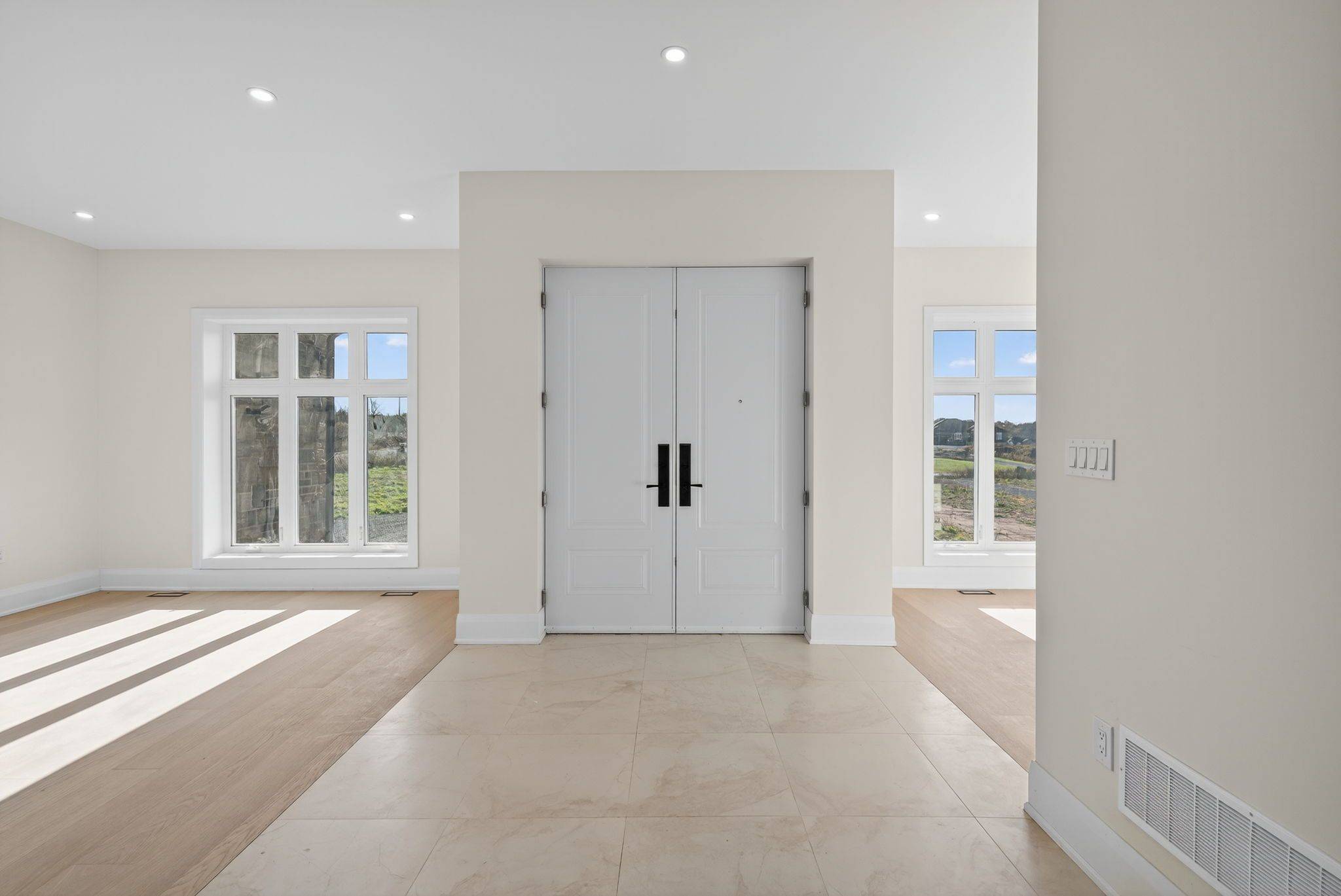 Kingston, ON K7L 0G2,138 Hineman ST