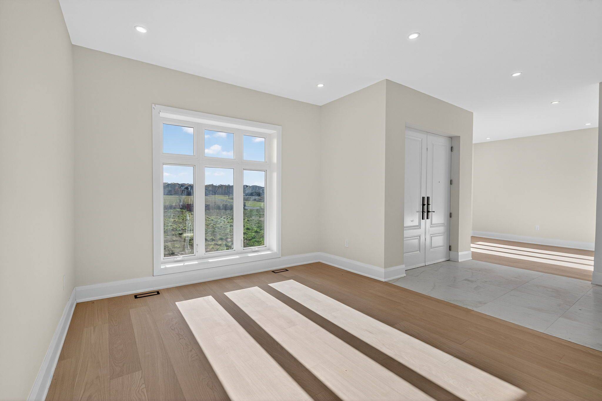 Kingston, ON K7L 0G2,138 Hineman ST