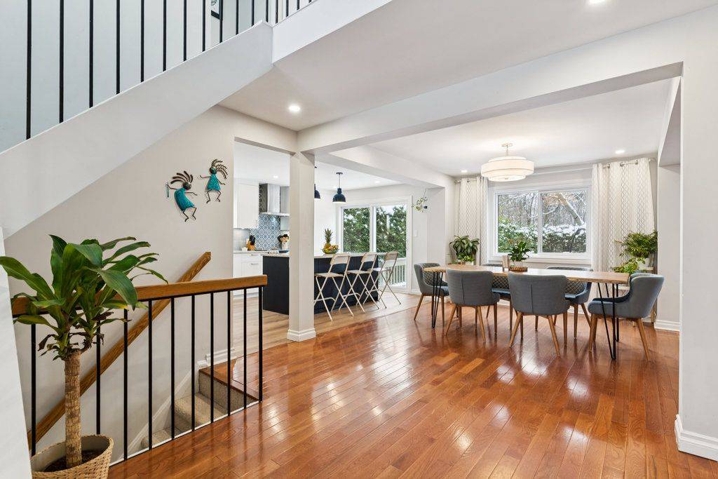 Orleans - Cumberland And Area, ON K1E 2W2,1798 Woodhaven HTS