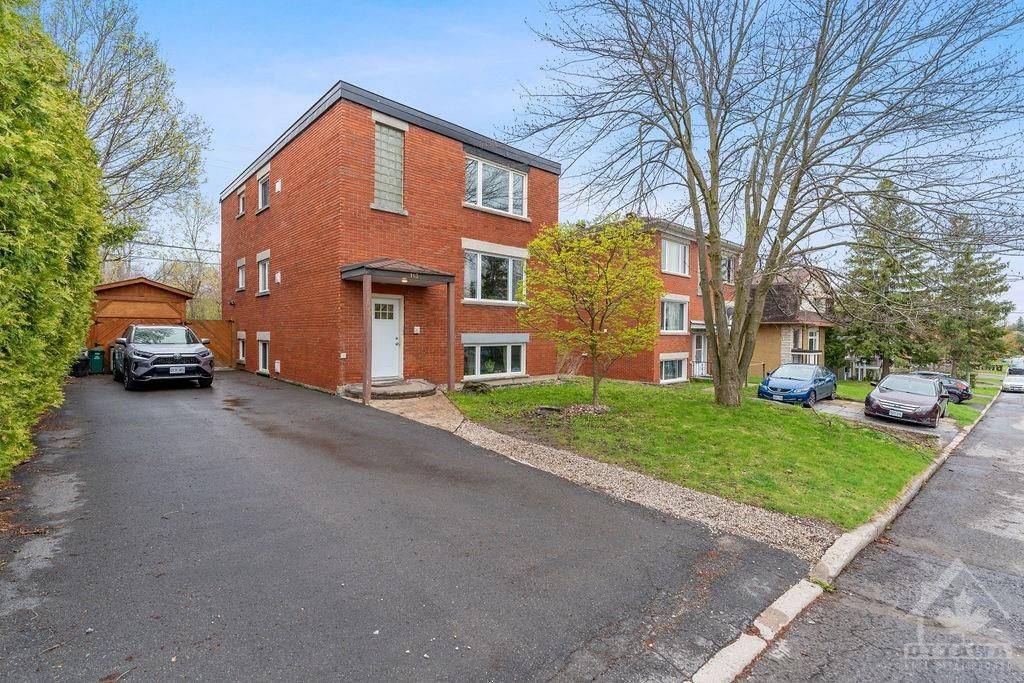 Vanier And Kingsview Park, ON K1L 6Y3,143 GRANVILLE ST #3