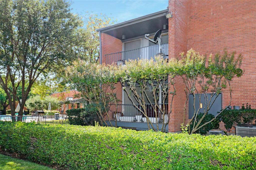 Grand Prairie, TX 75050,578 E AVENUE J #B