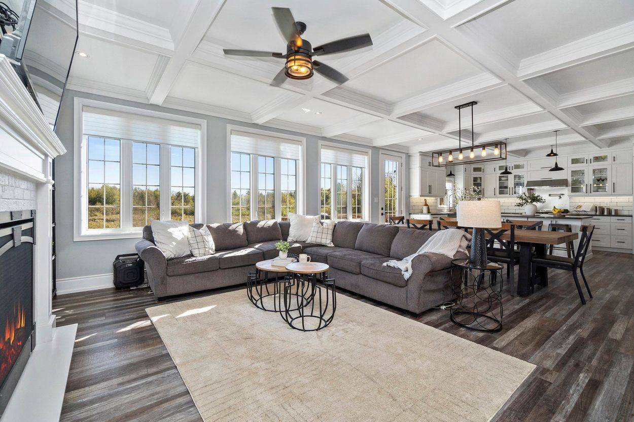 East Luther Grand Valley, ON L0N 1G0,321312 Concession RD #6-7