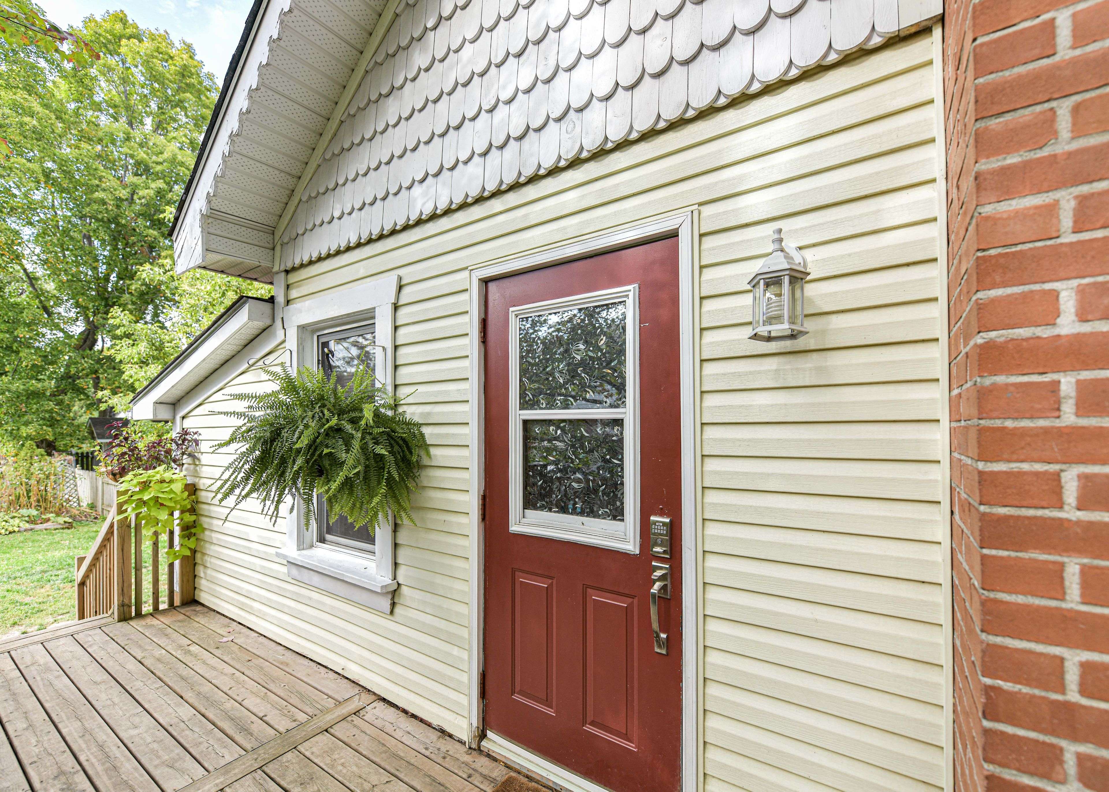 Bracebridge, ON P1L 2C2,35 Mcdonald ST