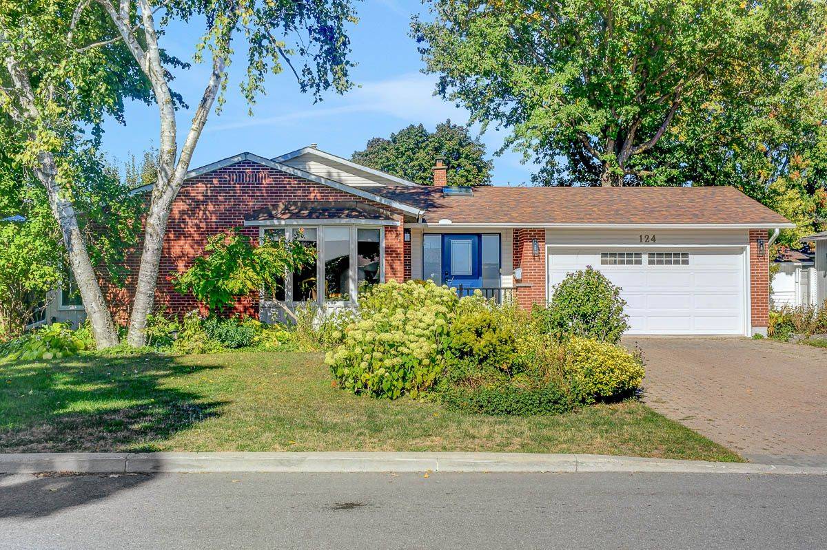 Kanata, ON K2L 1L2,124 Post RD