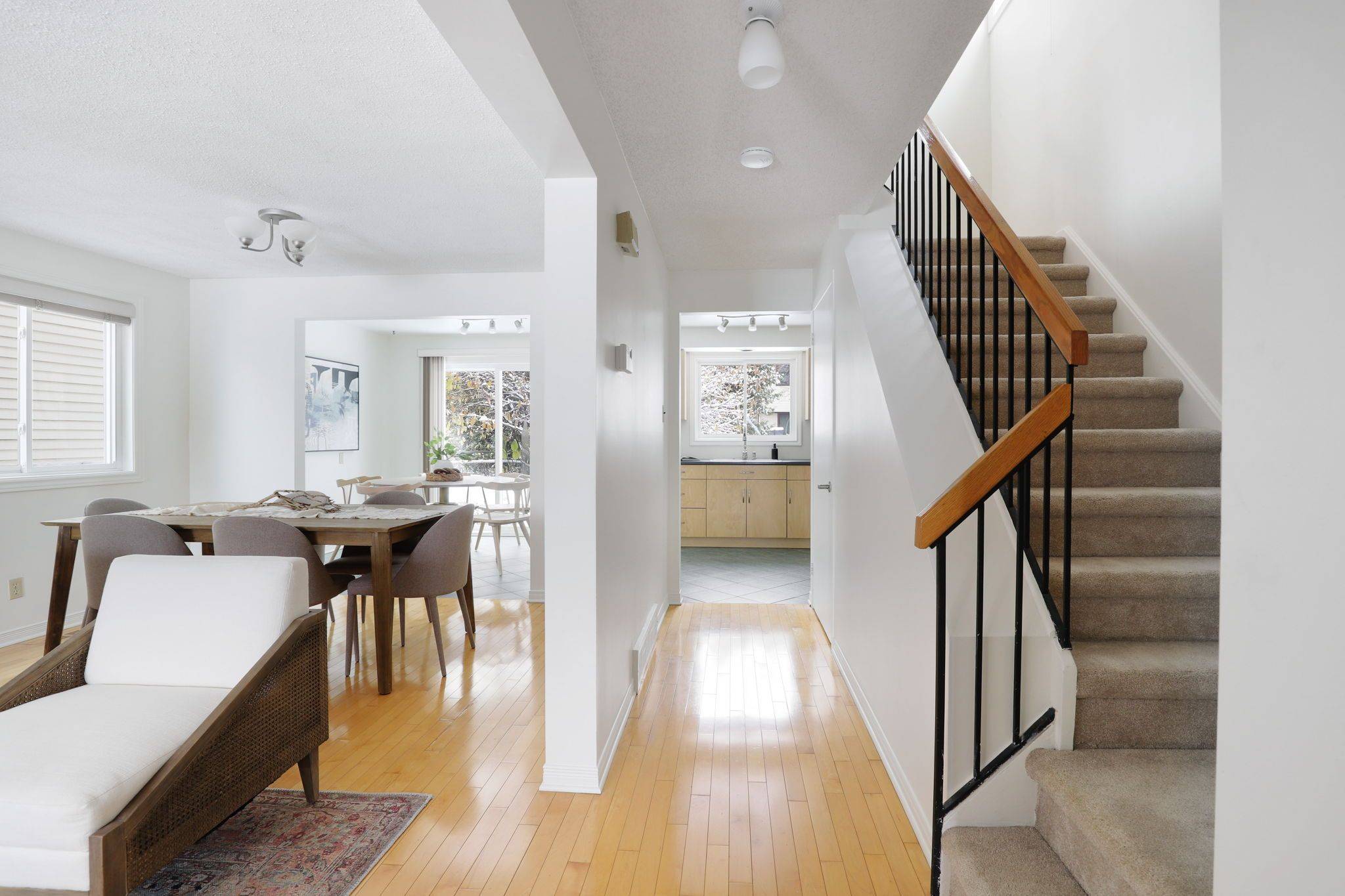 Cityview - Parkwoods Hills - Rideau Shore, ON K2E 7N6,60 Homestead ST