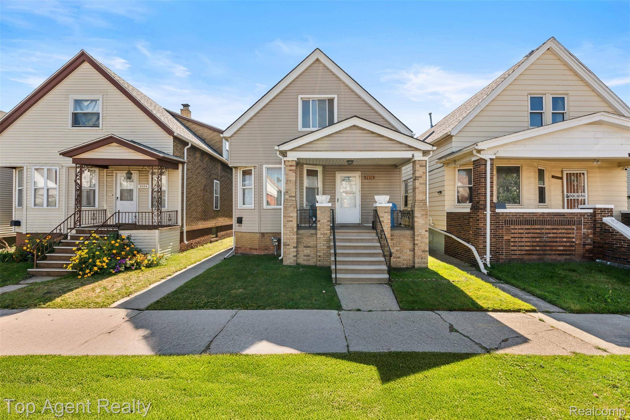 Hamtramck, MI 48212,2658 Trowbridge ST