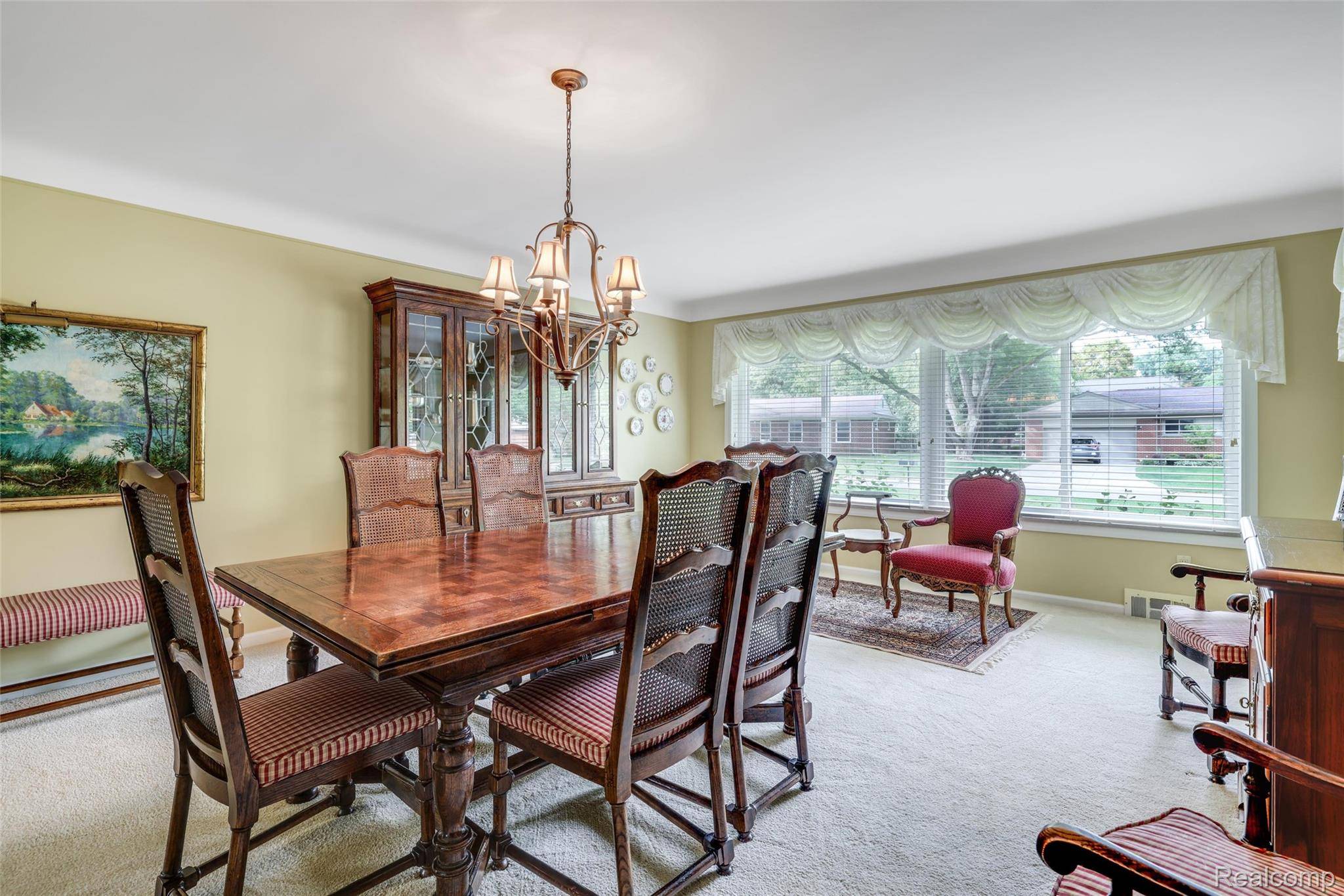 Beverly Hills, MI 48025,31698 Southview ST